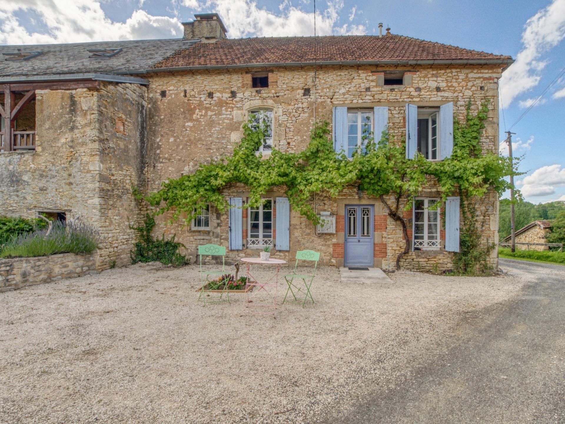 Gezellig familiehuis met zwembad in Dégagnac - foto 3