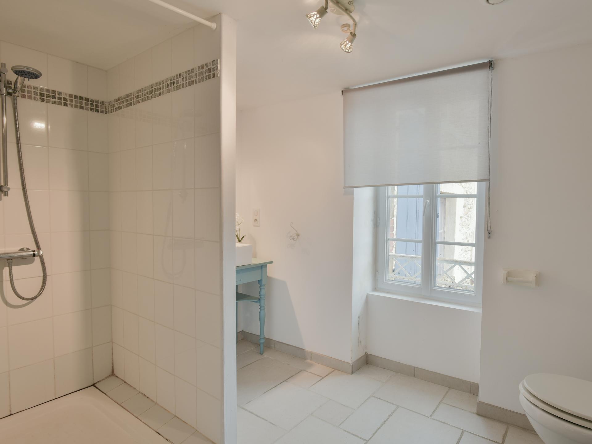Gezellig familiehuis met zwembad in Dégagnac - foto 18
