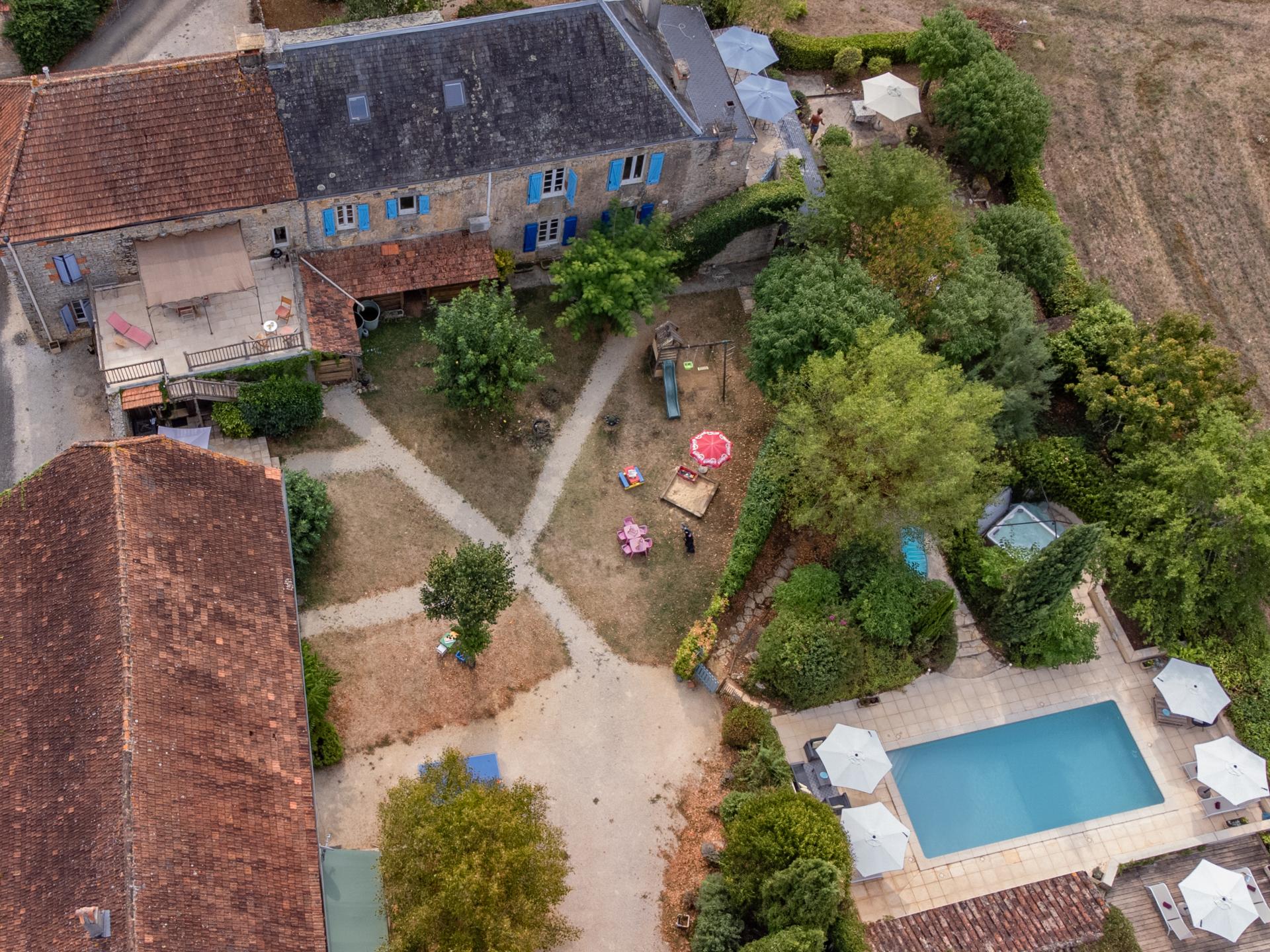 Gezellig familiehuis met zwembad in Dégagnac - foto 22