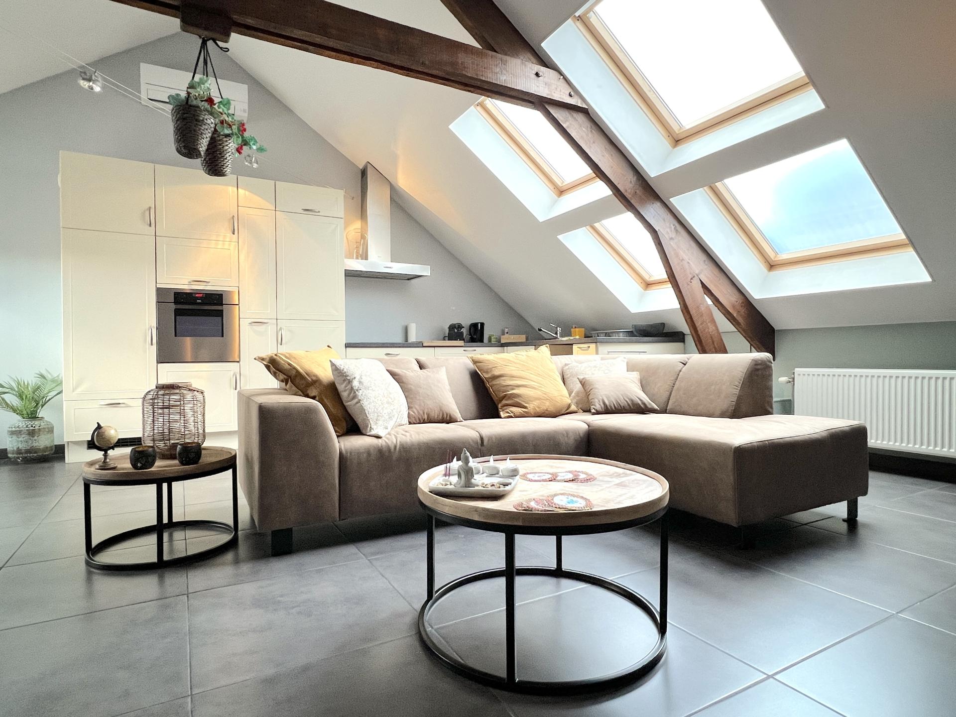 Centraal gelegen ruim appartement met tuin in Genk - foto 10