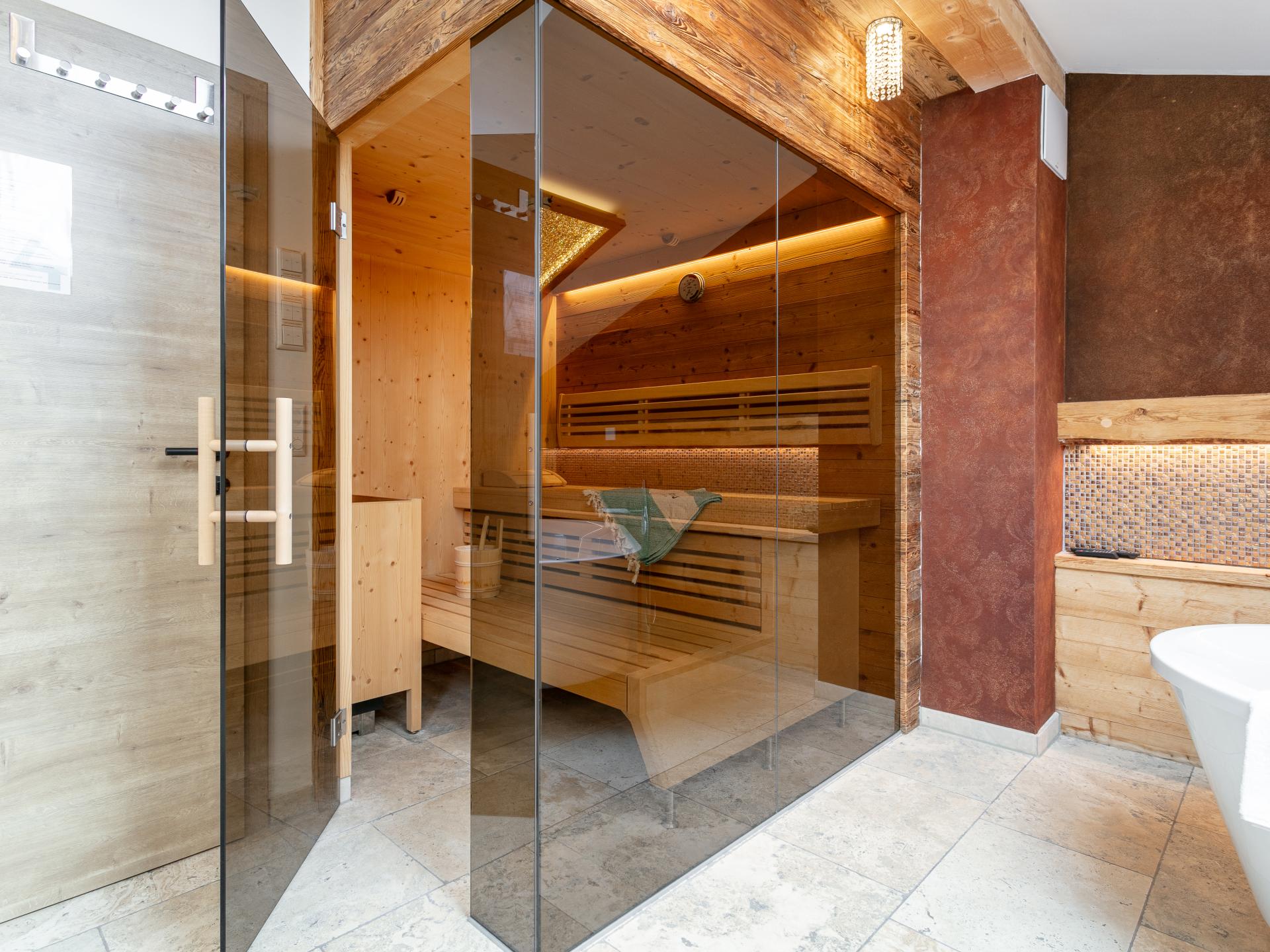 Luxe penthouse 172m² met biljart, privé-sauna en bergzicht in Haus im Ennstal - foto 11
