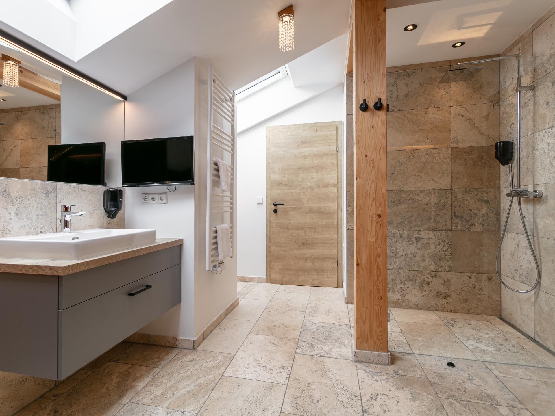 Luxe penthouse 172m² met biljart, privé-sauna en bergzicht in Haus im Ennstal - foto 38