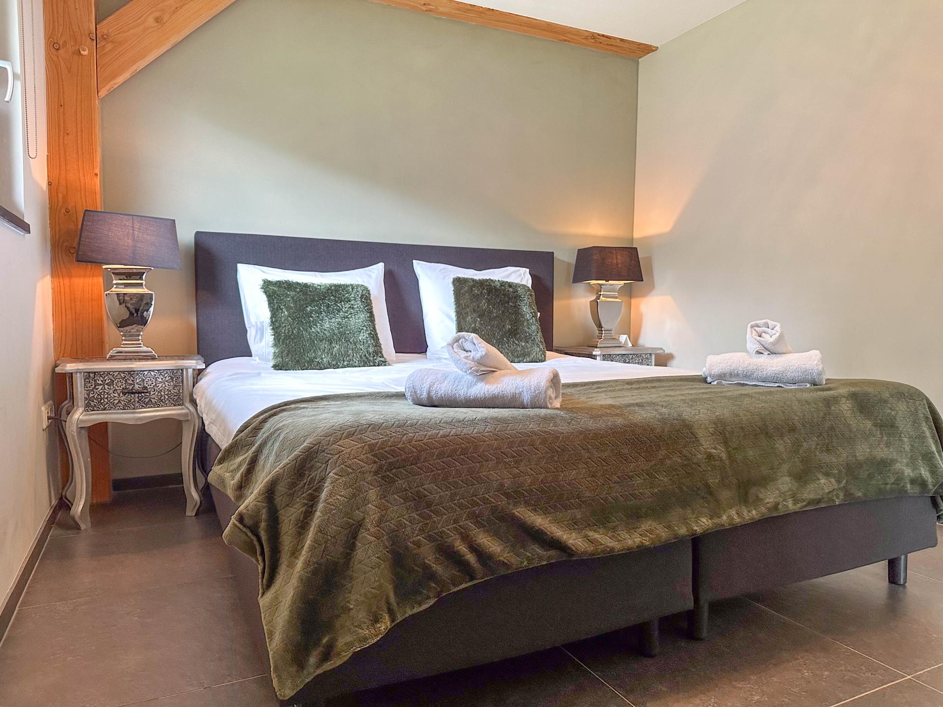 Landelijke rietgedekte villa in het Brabantse buitengebied van Alphen - foto 8