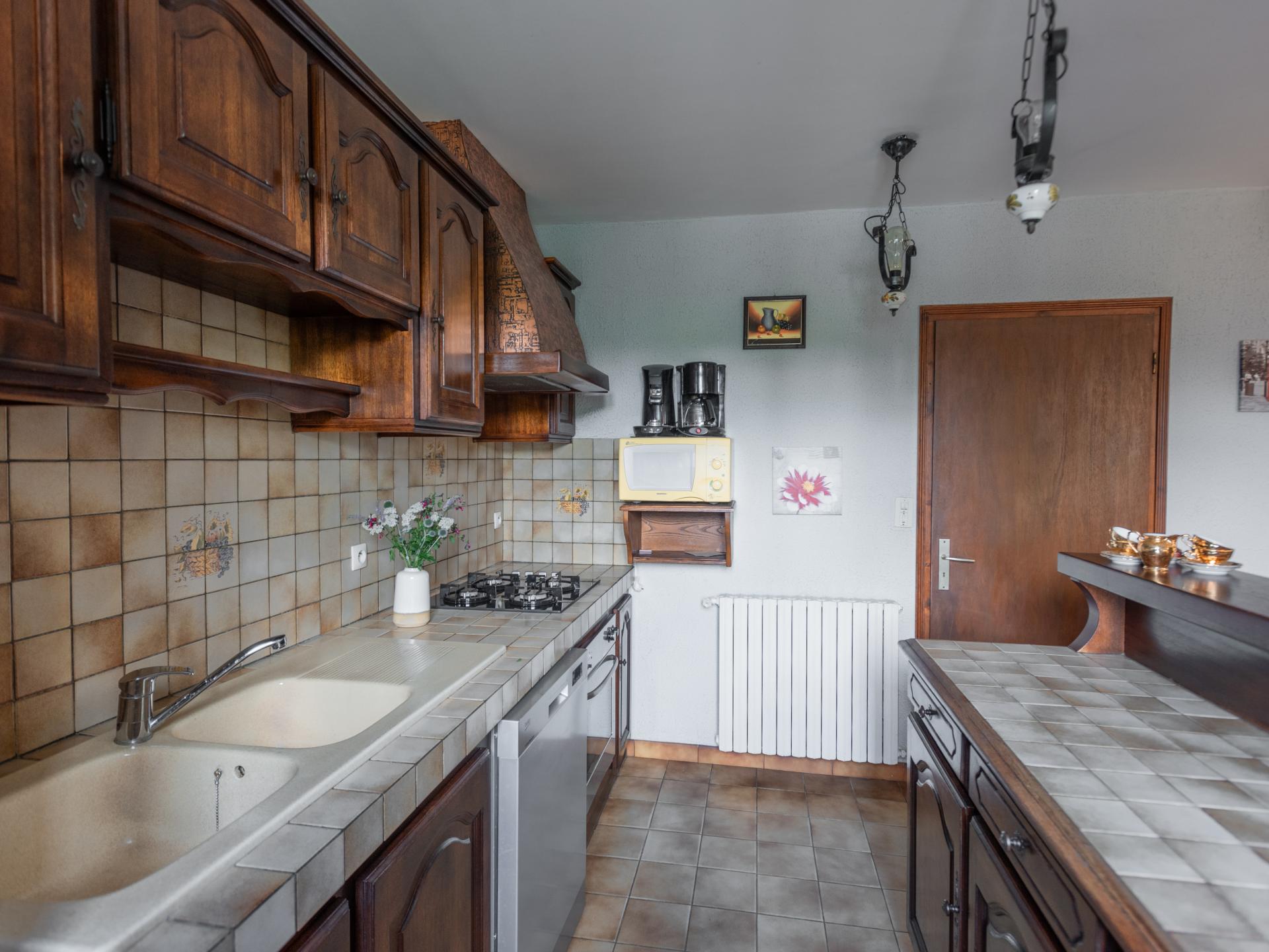 6-persoons vrijstaand vakantiehuis in Besse met zwembad - foto 25