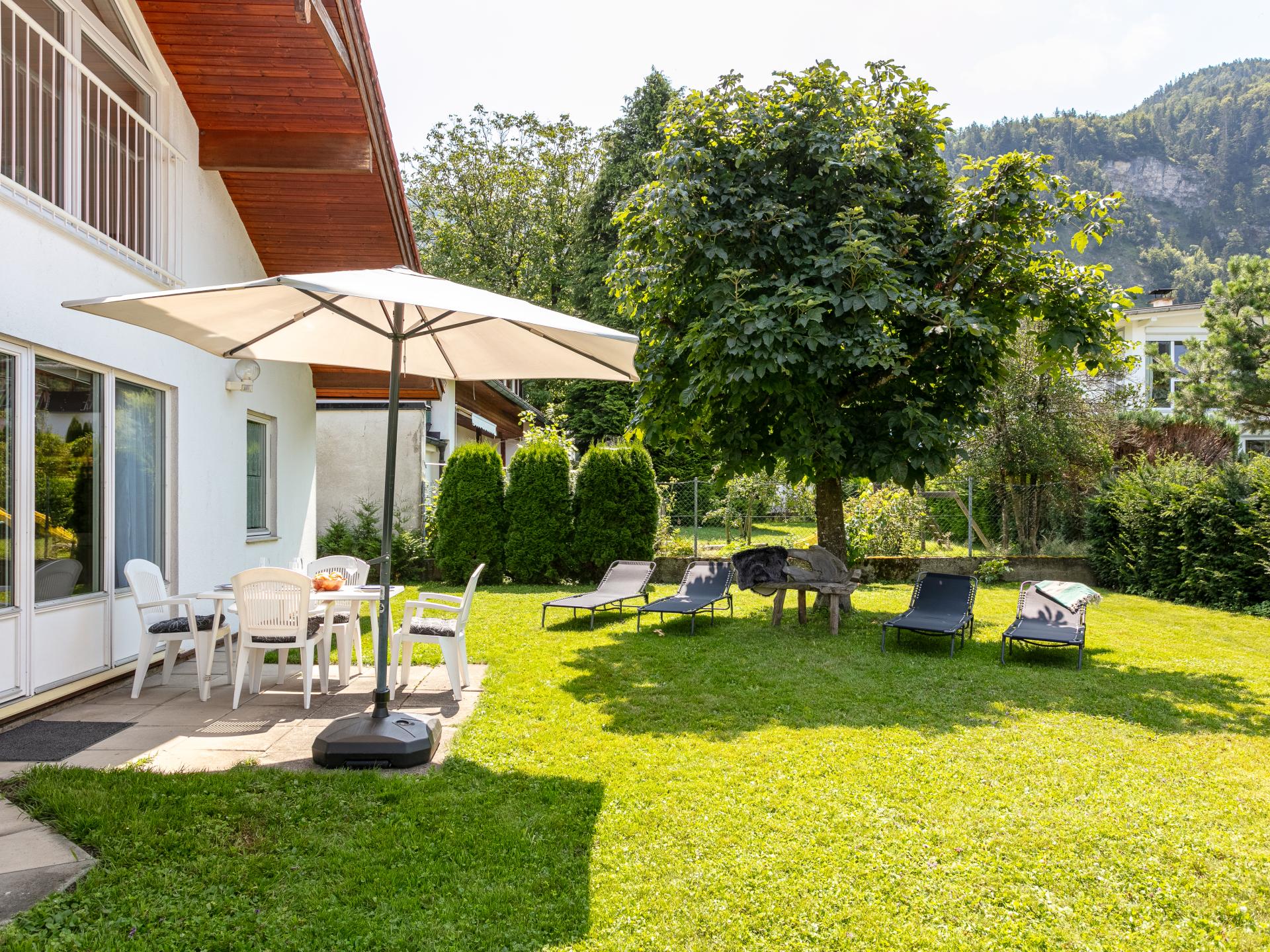 Vrijstaand huis in Kufstein met tuin, 150m van de skilift - foto 5