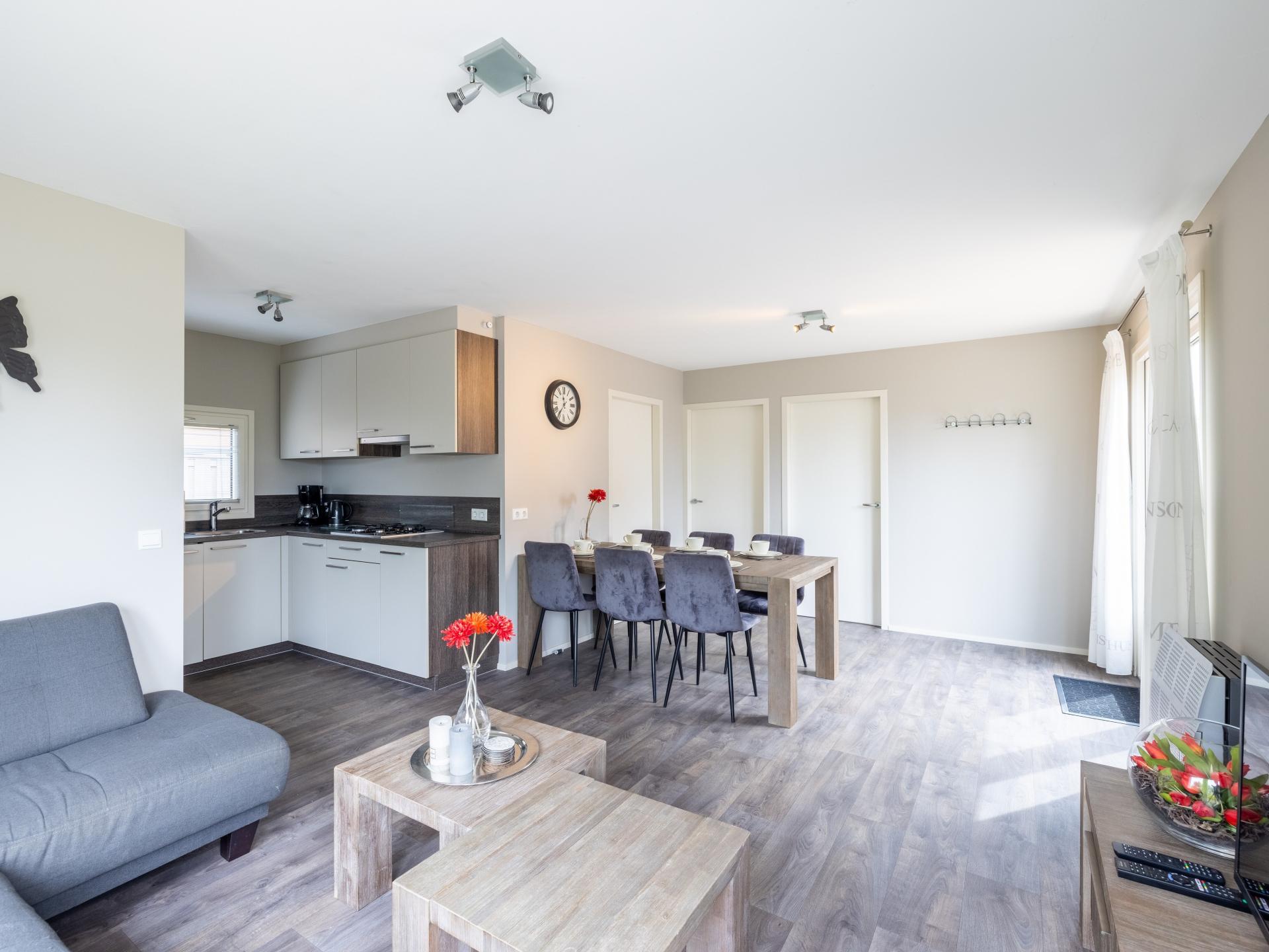 Landelijk chalet aan het water met eigen sloep in hartje Friesland - foto 12