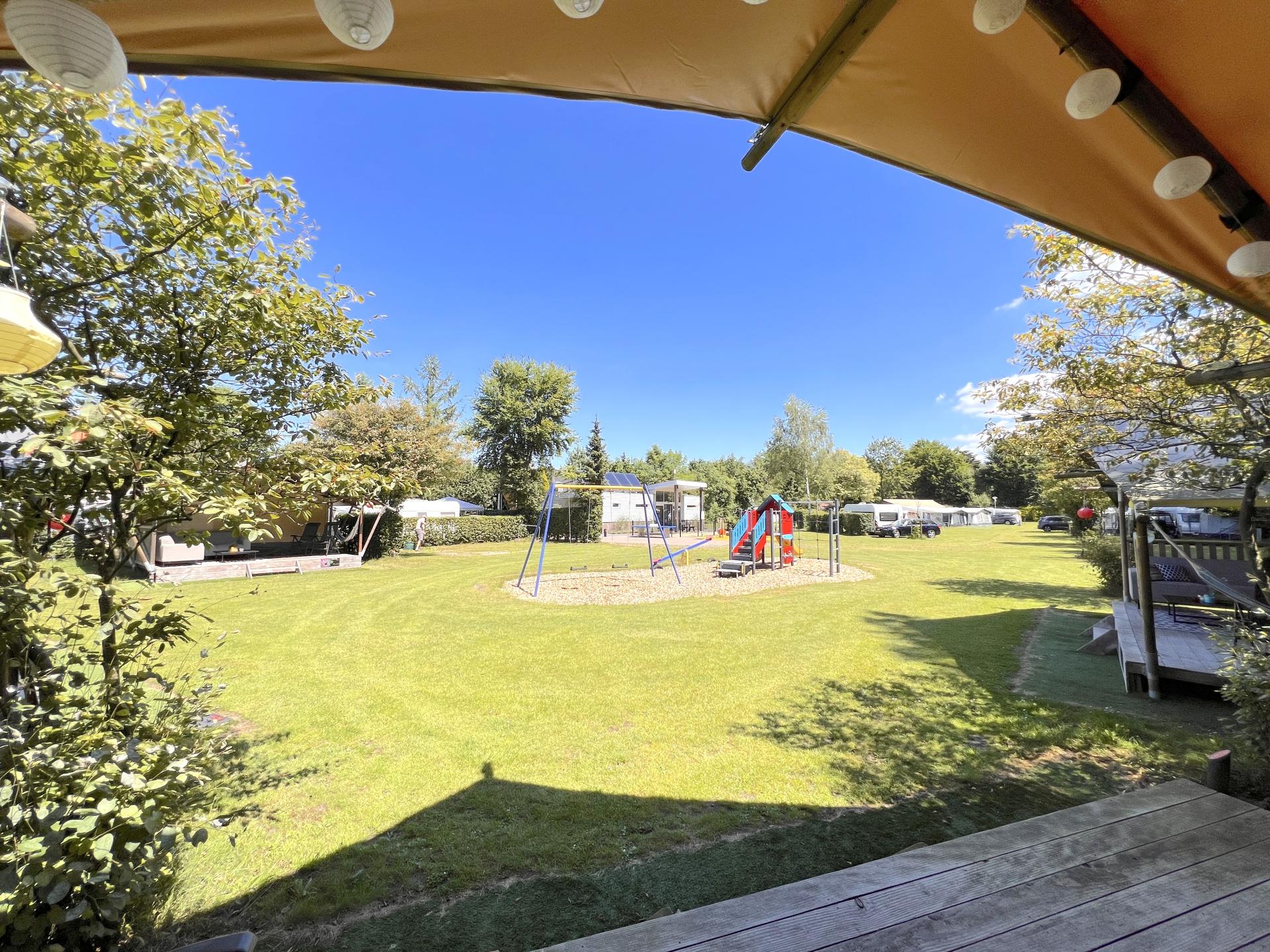 Luxe safaritent op de Veluwe voor 6 personen, midden in het bos - foto 17