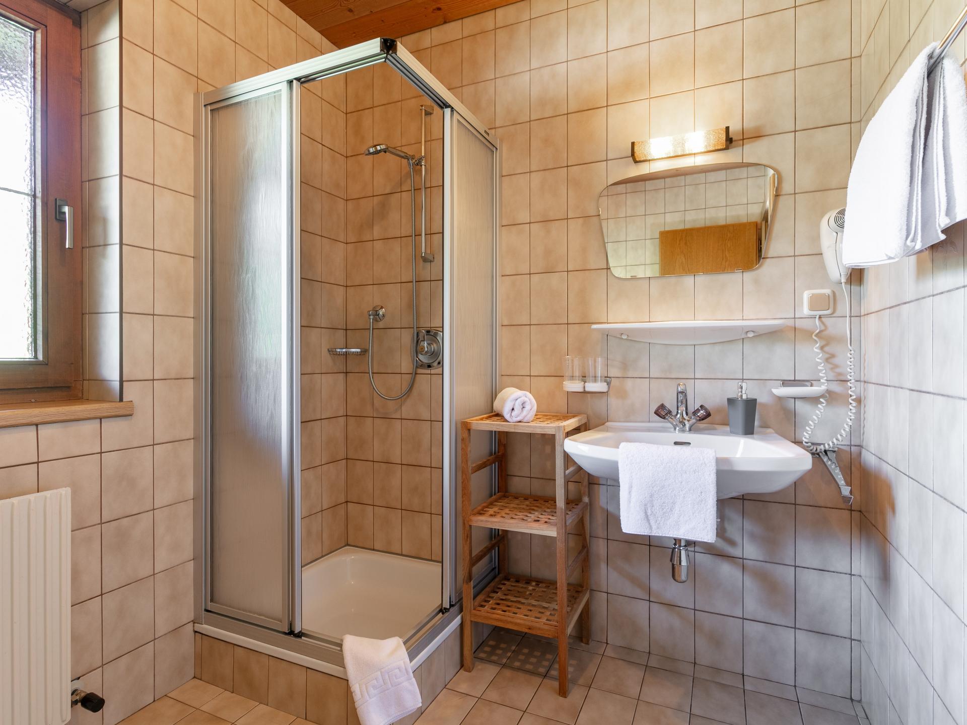Centraal gelegen appartement aan de piste in Alpbach - foto 13