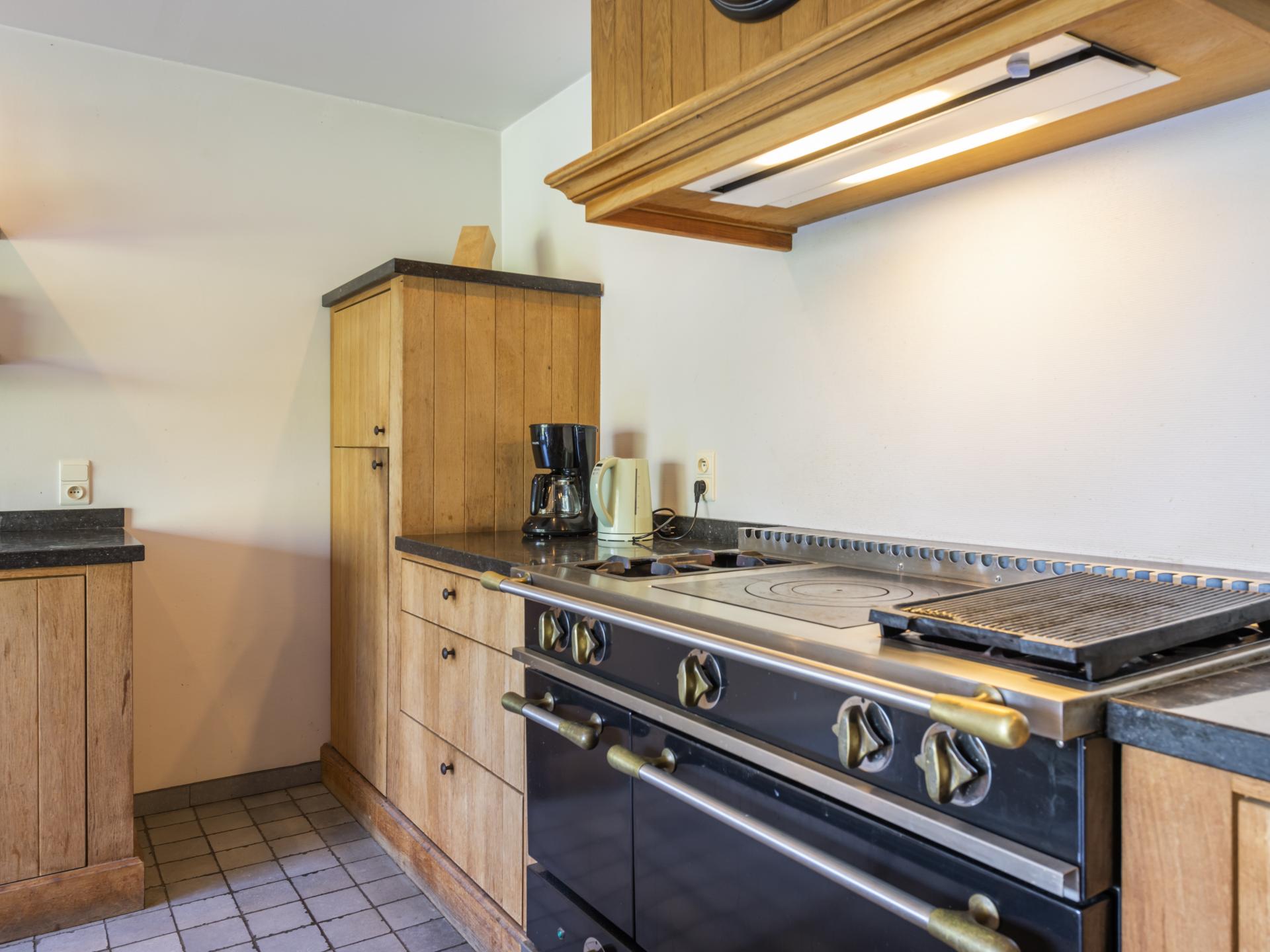 8-persoons vrijstaand vakantiehuis in centrum van Zedelgem - foto 7