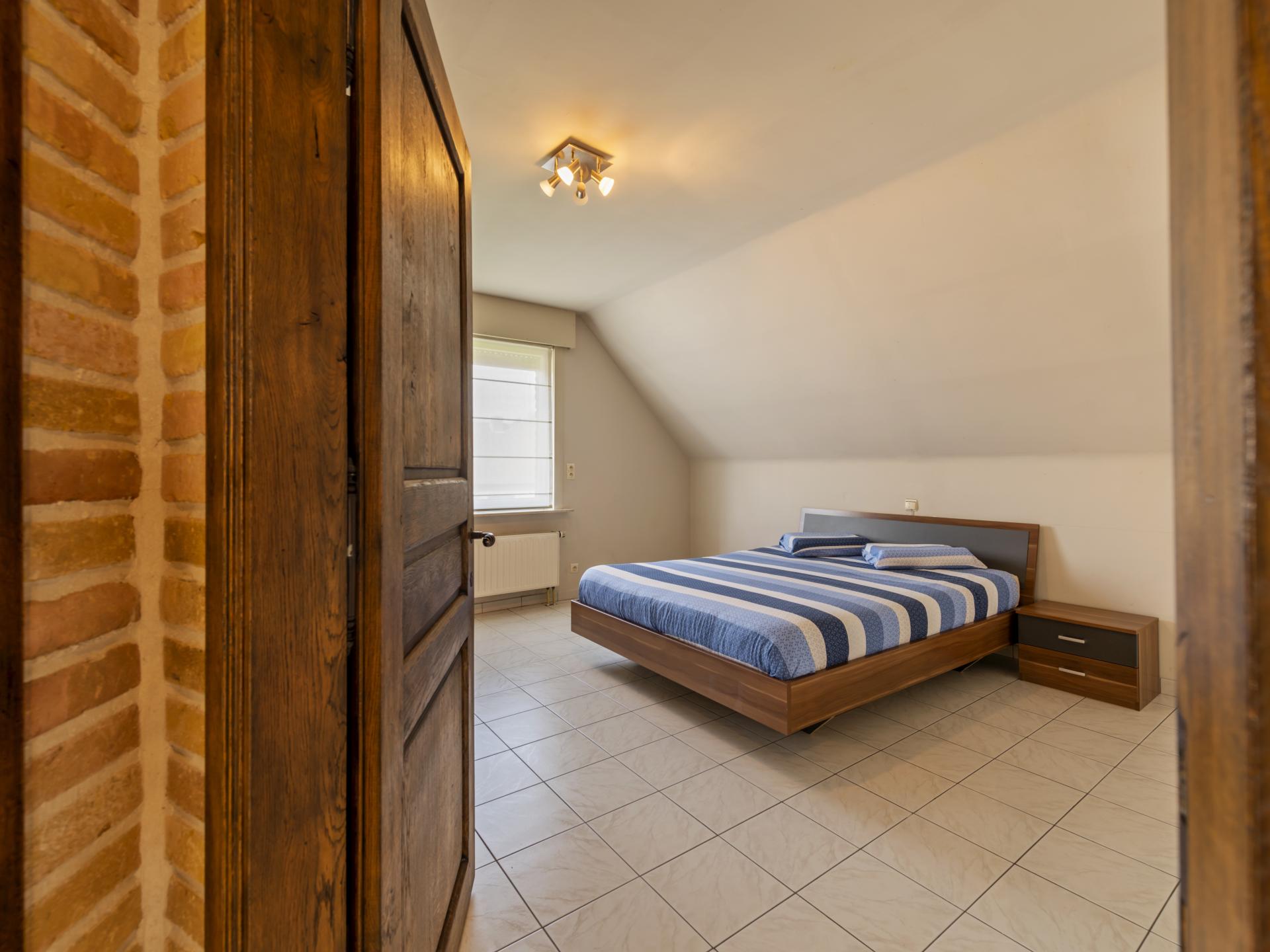 8-persoons vrijstaand vakantiehuis in centrum van Zedelgem - foto 28