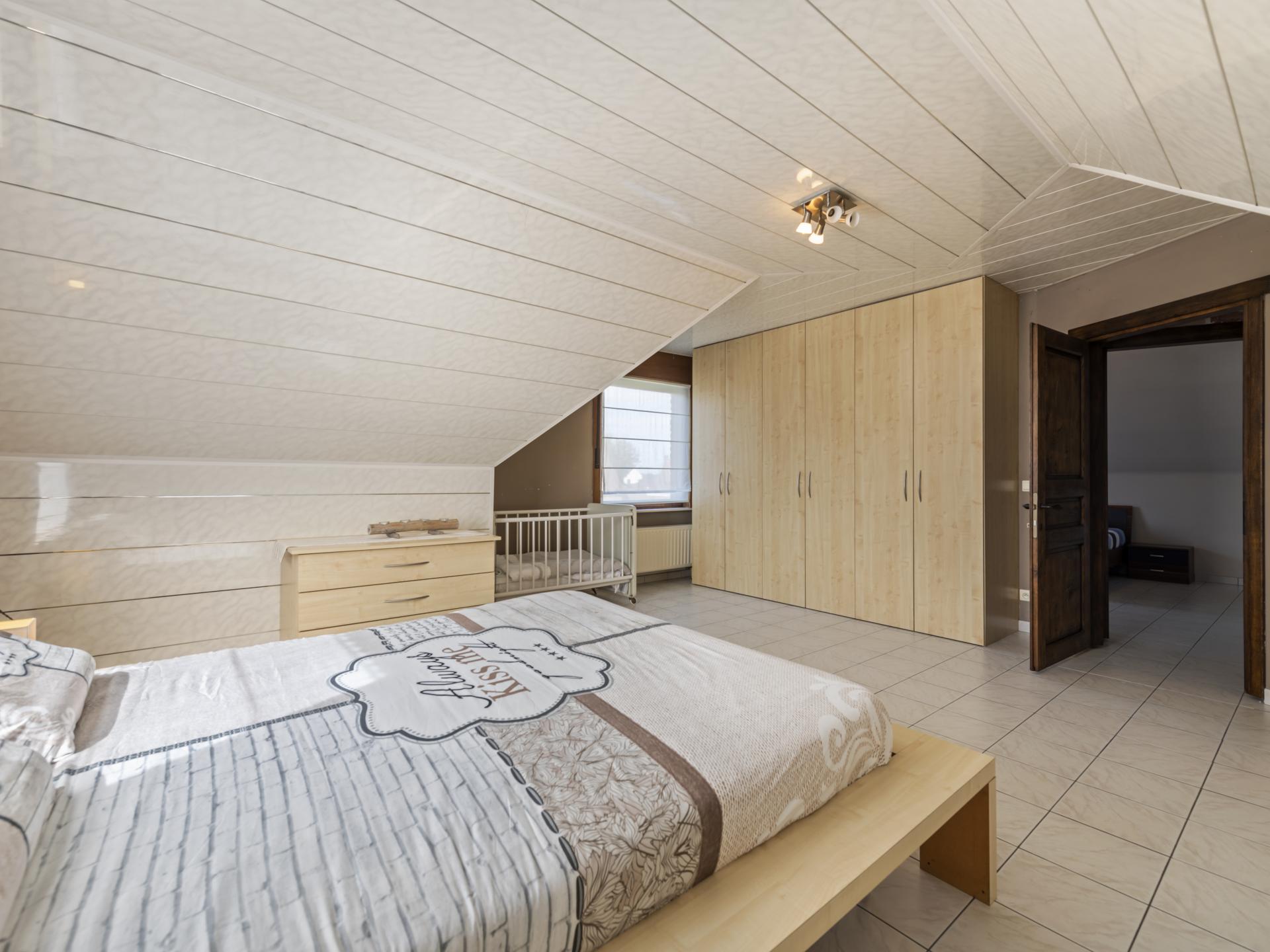 8-persoons vrijstaand vakantiehuis in centrum van Zedelgem - foto 23