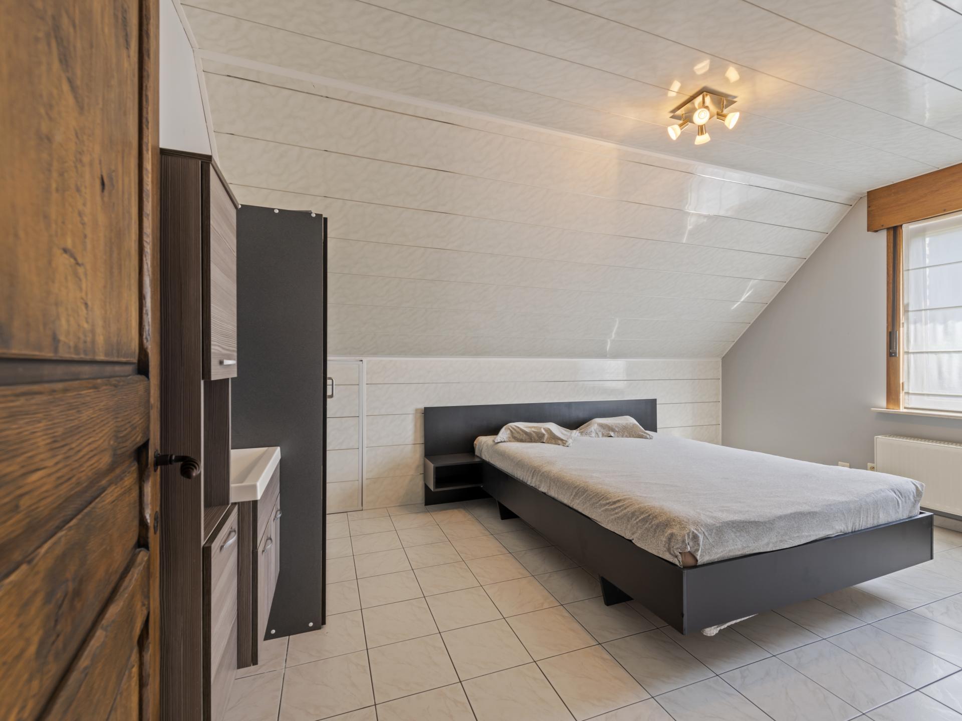 8-persoons vrijstaand vakantiehuis in centrum van Zedelgem - foto 34