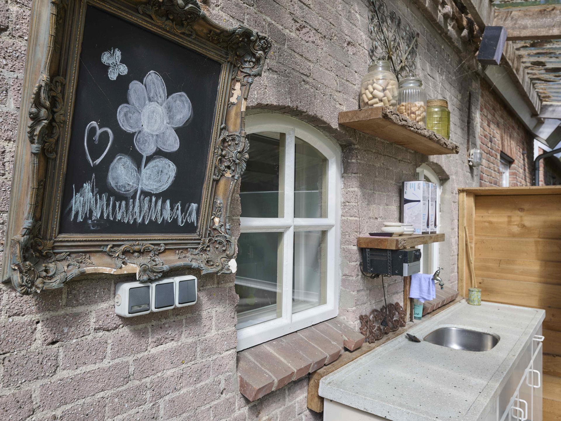 Sfeervolle groepsboerderij met grote tuin in bosrijk Elsendorp - foto 40