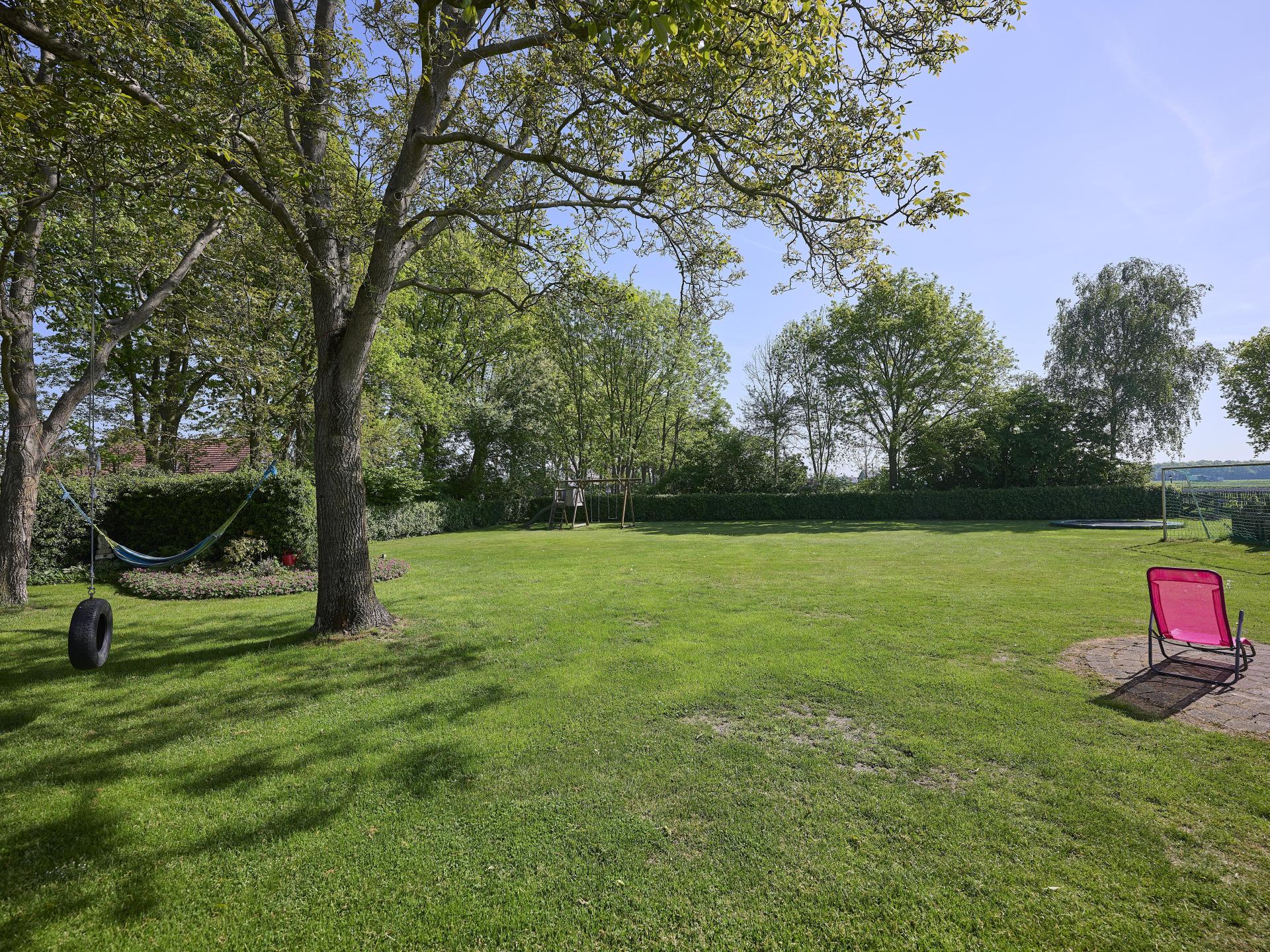 Sfeervolle groepsboerderij met grote tuin in bosrijk Elsendorp - foto 43