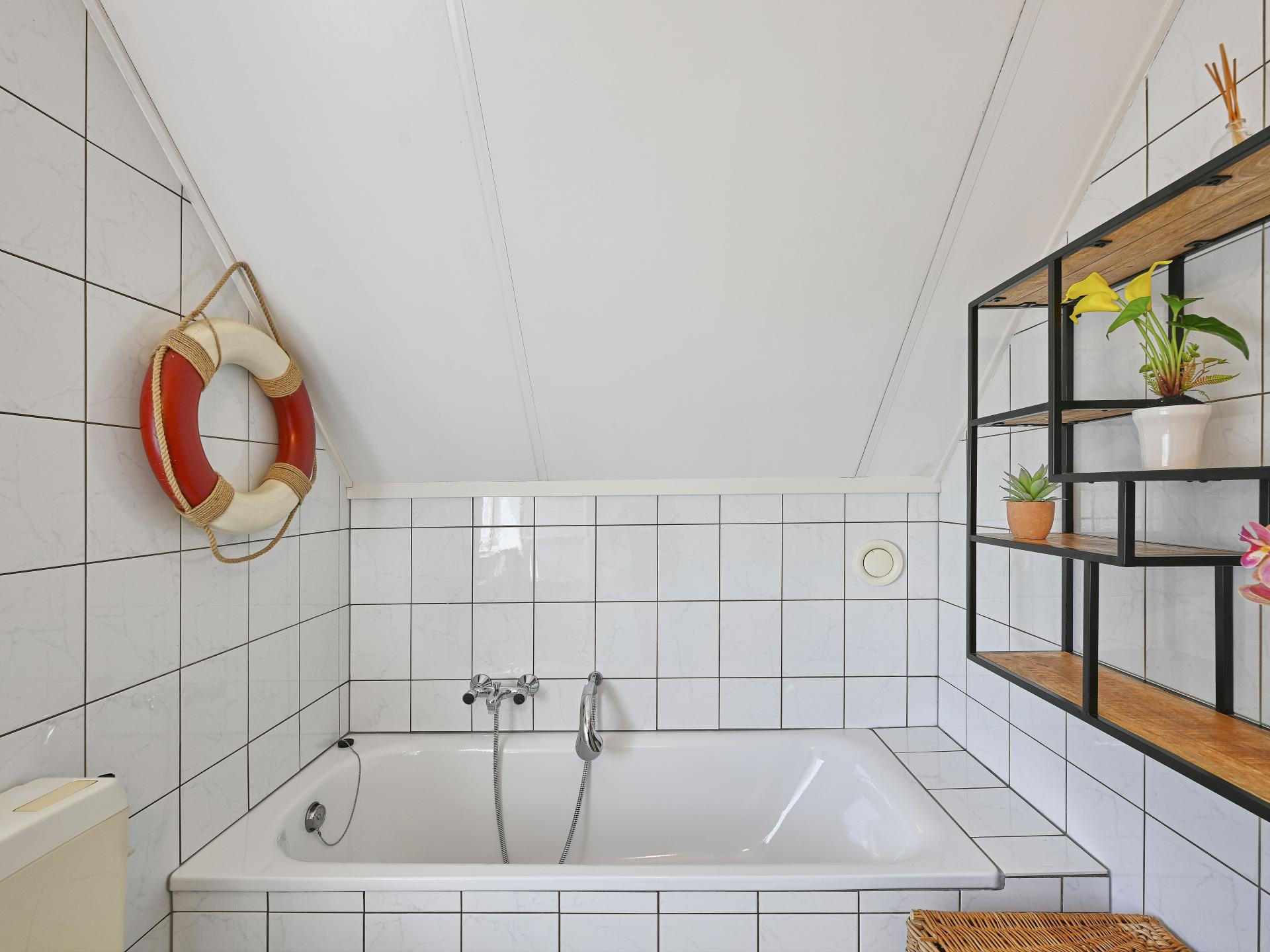 Vrijstaand vakantiehuis aan het water in pittoresk Stevensweert - foto 42