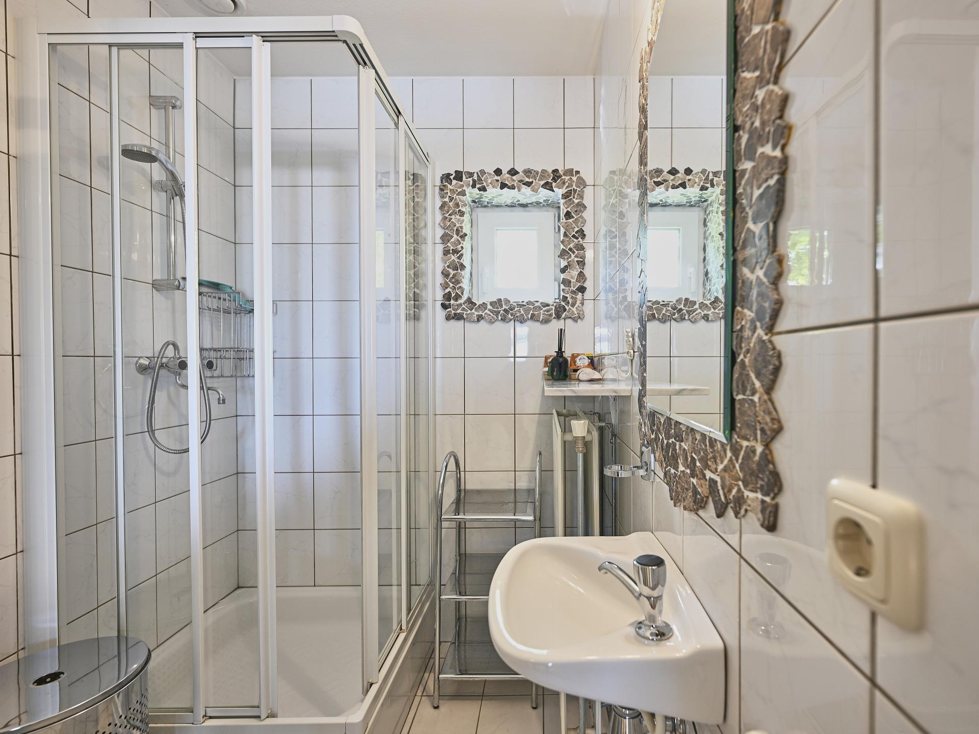 Vrijstaand vakantiehuis aan het water in pittoresk Stevensweert - foto 76
