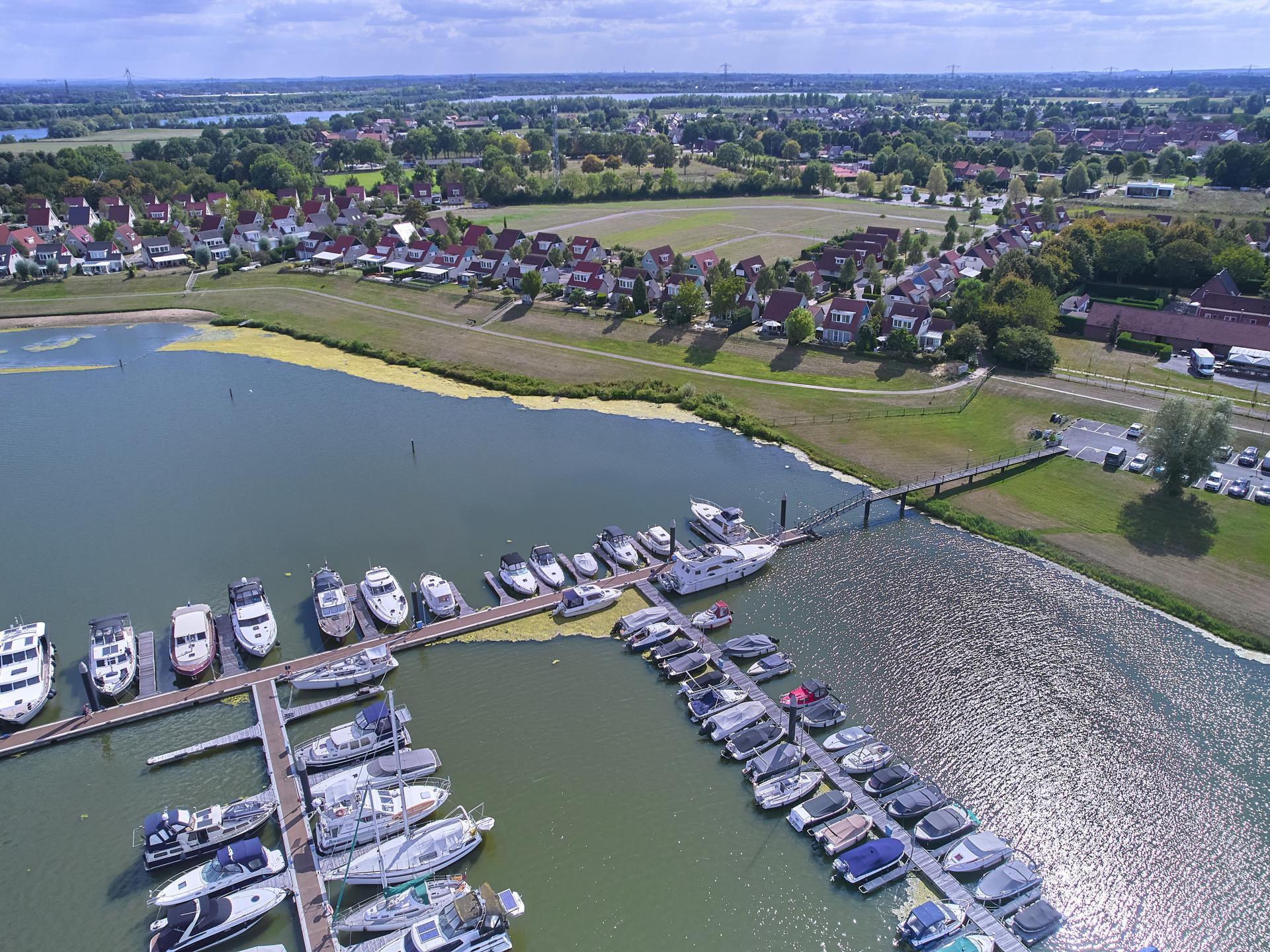Vrijstaand vakantiehuis aan het water in pittoresk Stevensweert - foto 38