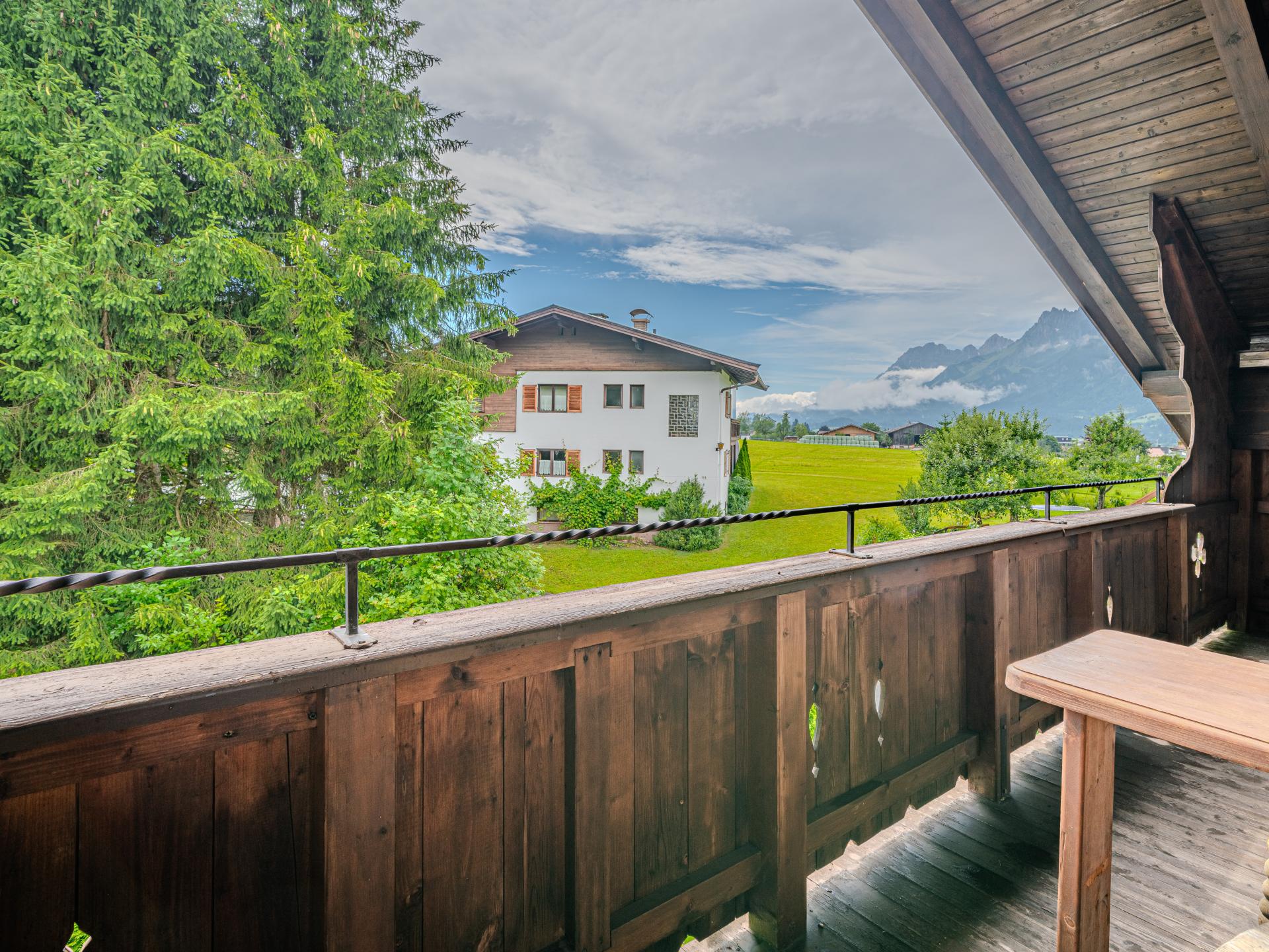 Appartement direct aan de piste in Sankt Johann met terras - foto 18
