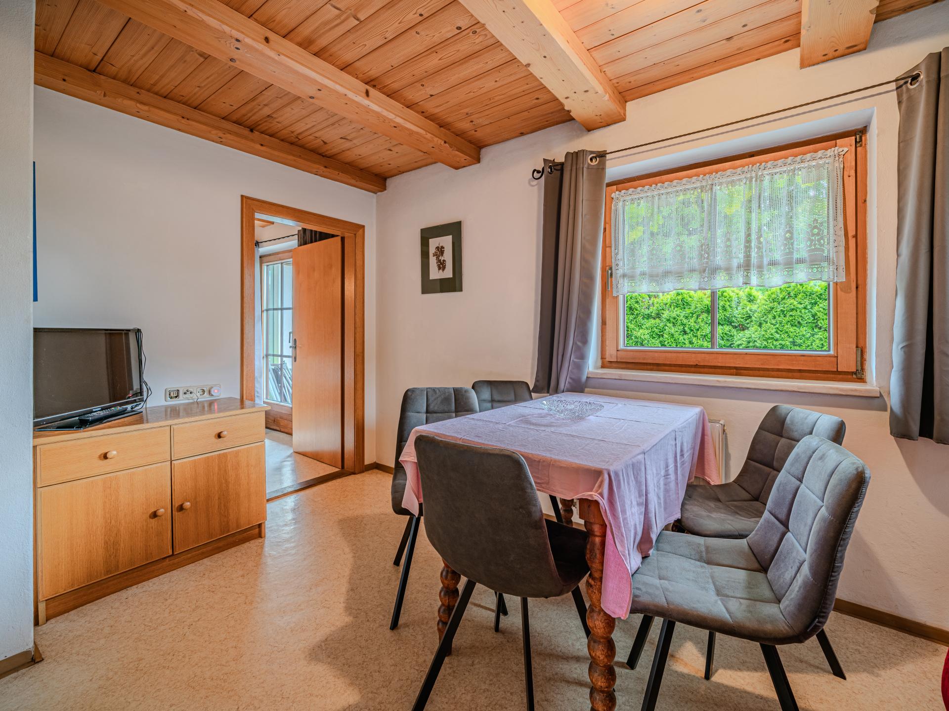 Chalet direct aan de piste in Sankt Johann – 8 personen, 105 m² - foto 3