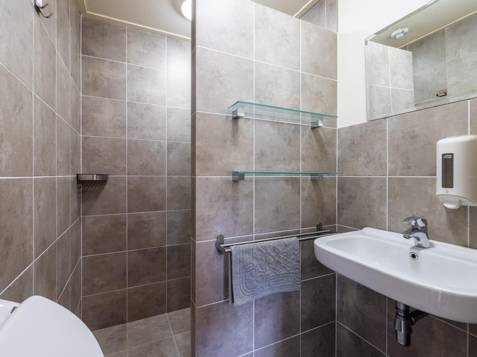 Romantisch vakantiehuis met jacuzzi in de bossen bij Oldenzaal - foto 29