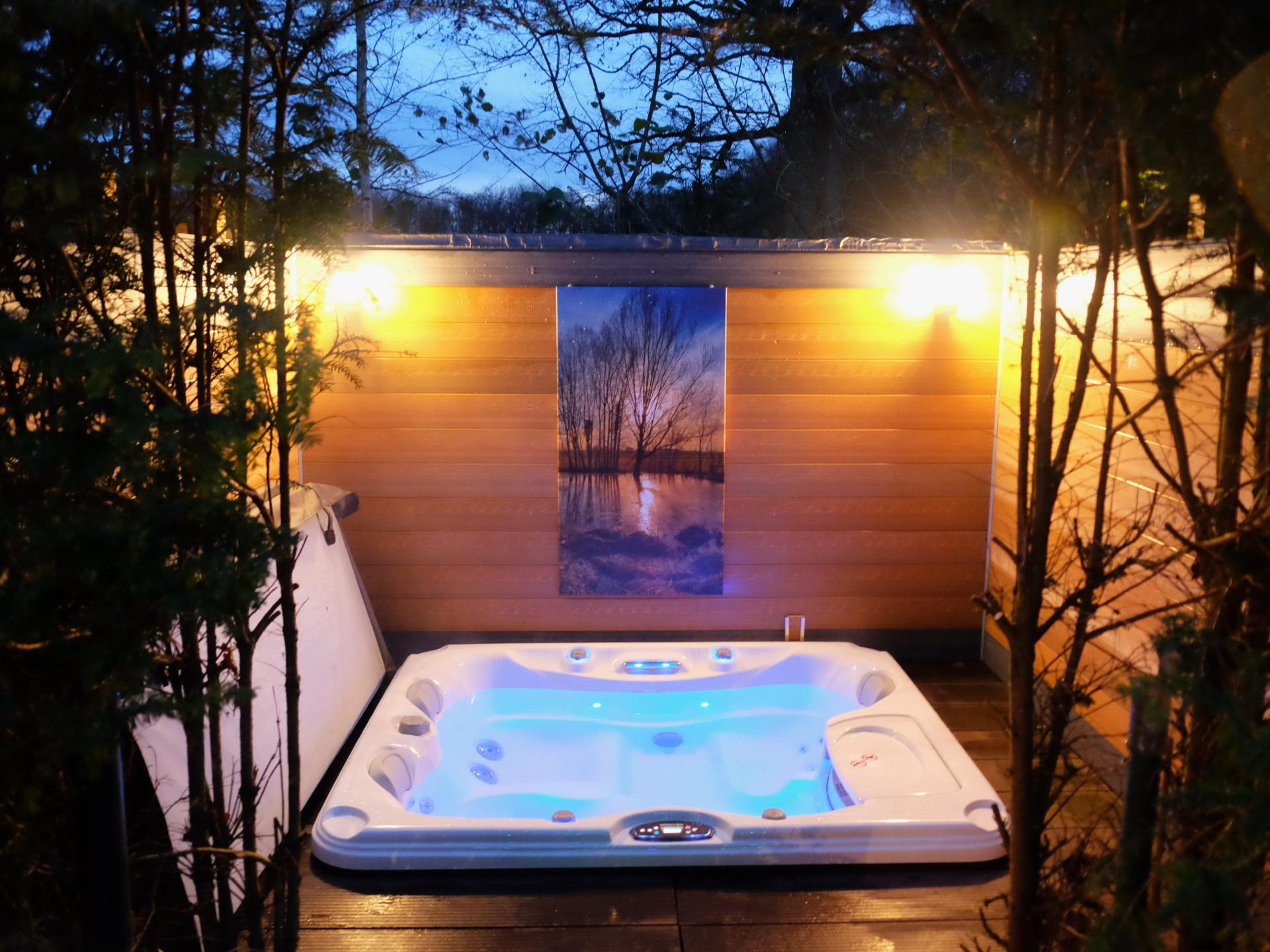 Romantisch vakantiehuis met jacuzzi in de bossen bij Oldenzaal - foto 38