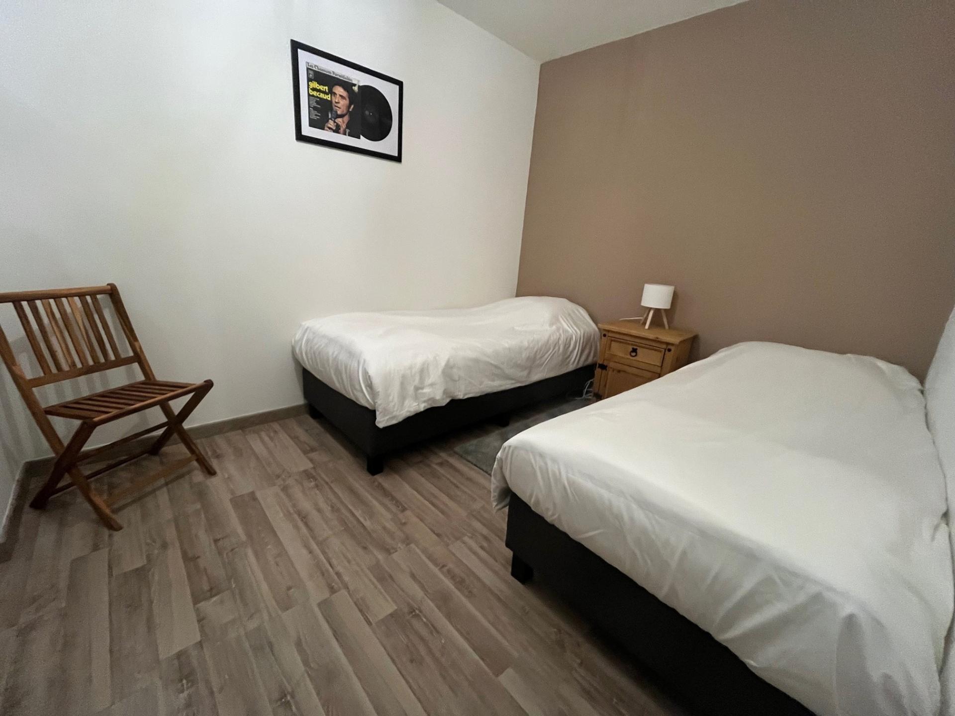 Vrijstaand vakantiehuis in Sérignac met privézwembad en grote tuin - foto 7