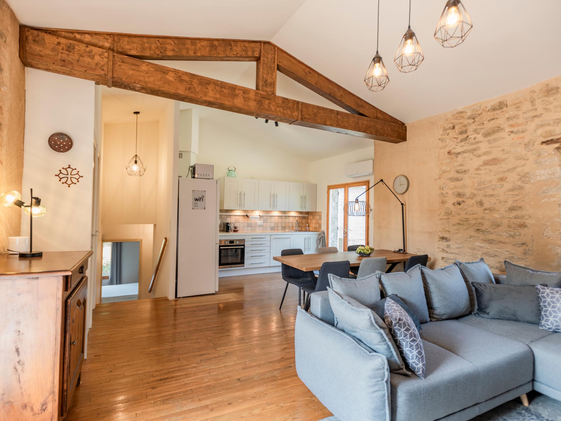 Vrijstaand vakantiehuis in Sérignac met privézwembad en grote tuin - foto 14