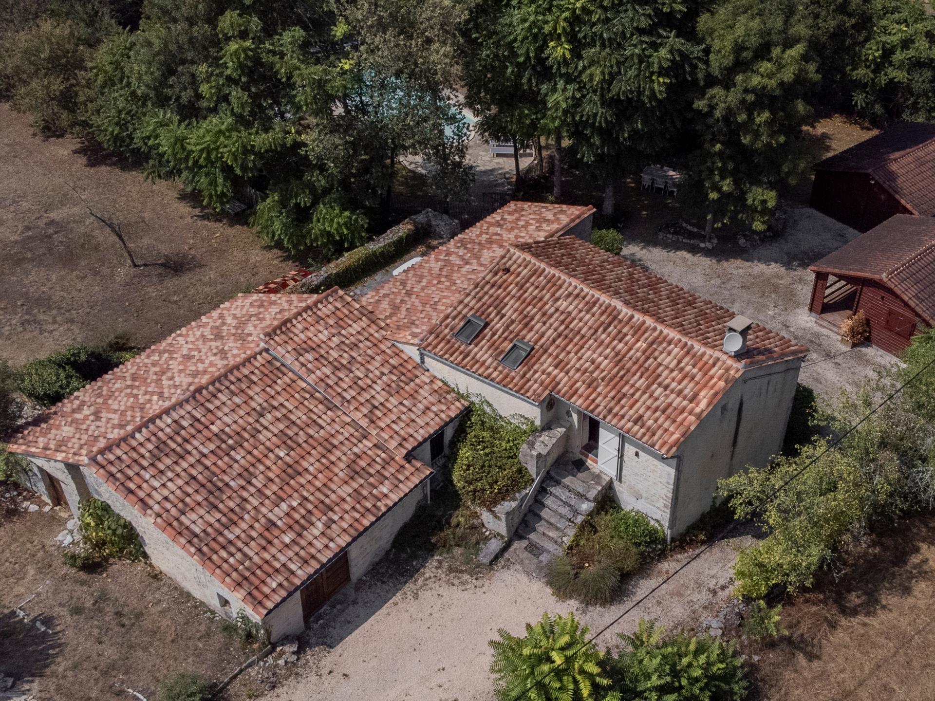 Vrijstaand vakantiehuis in Sérignac met privézwembad en grote tuin - foto 29