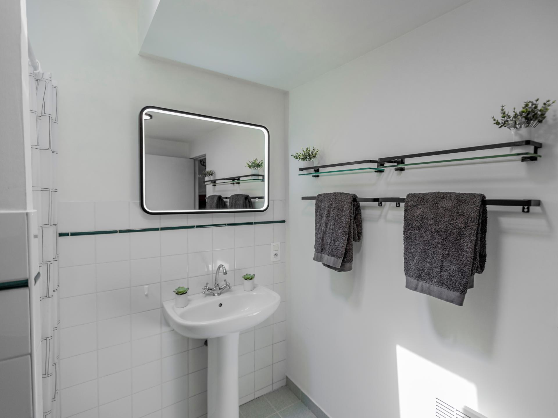 Vrijstaand vakantiehuis in Sérignac met privézwembad en grote tuin - foto 11