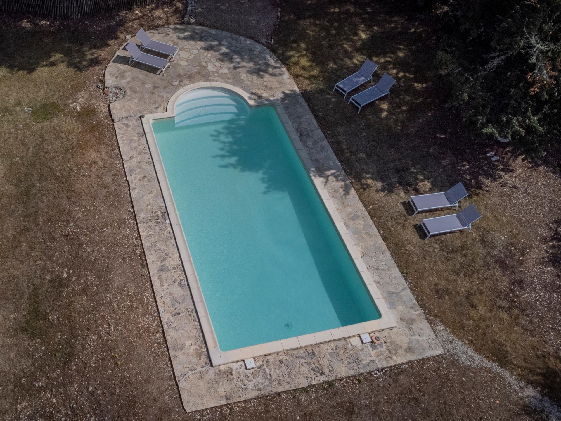 Vrijstaand vakantiehuis in Sérignac met privézwembad en grote tuin - foto 28