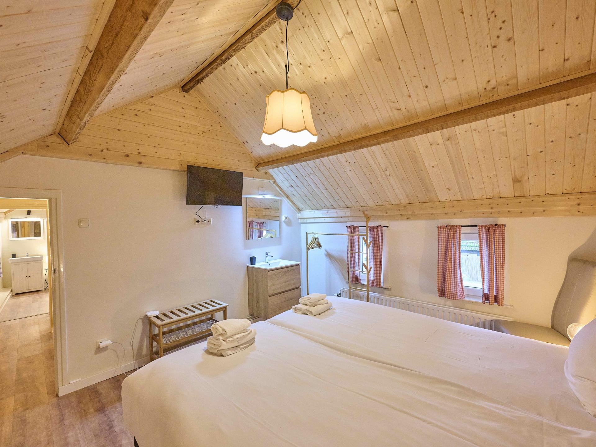 Ruime familiewoning met hottub op Zuid-Limburgs heuvelplateau - foto 17