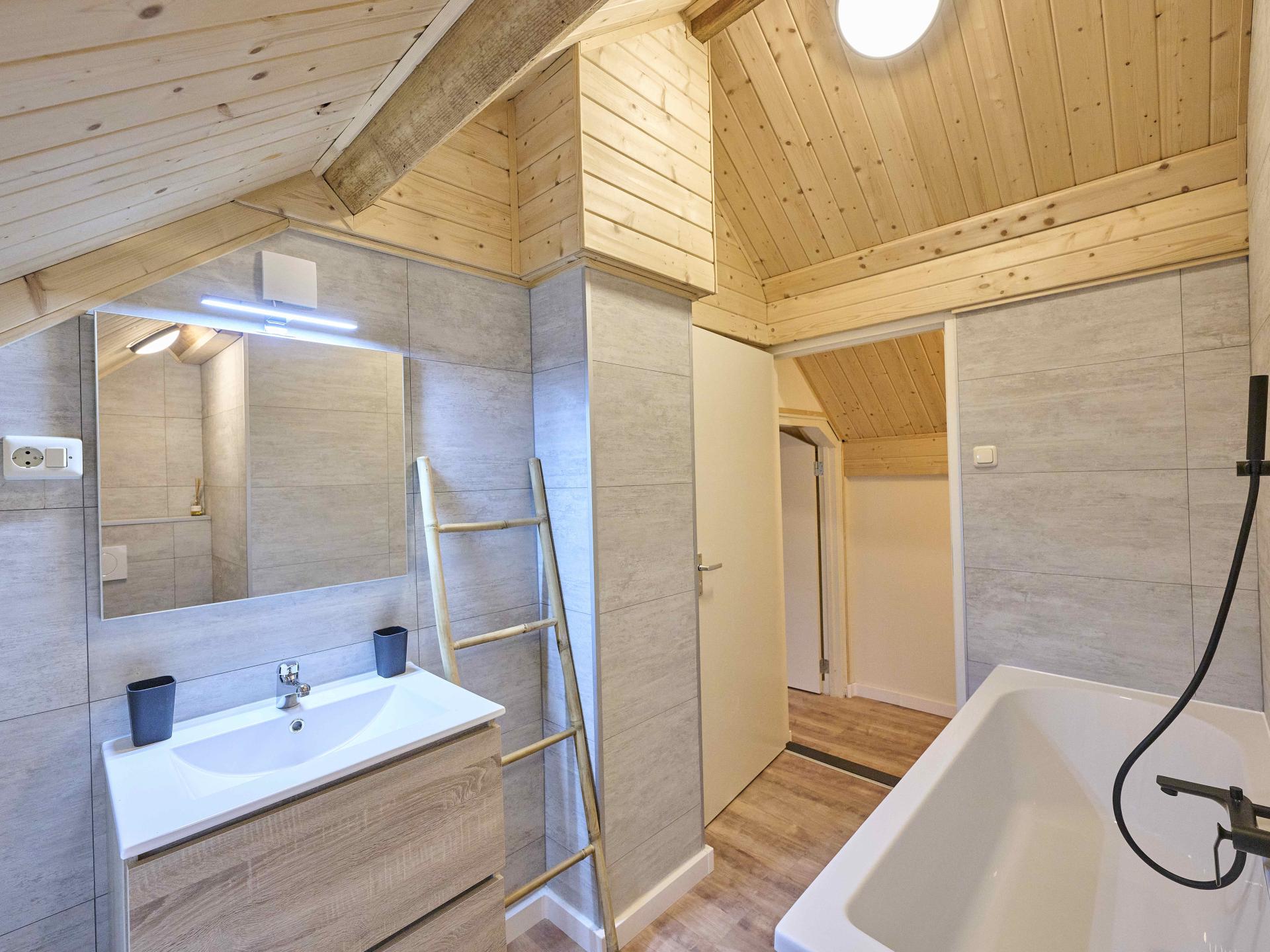 Ruime familiewoning met hottub op Zuid-Limburgs heuvelplateau - foto 19