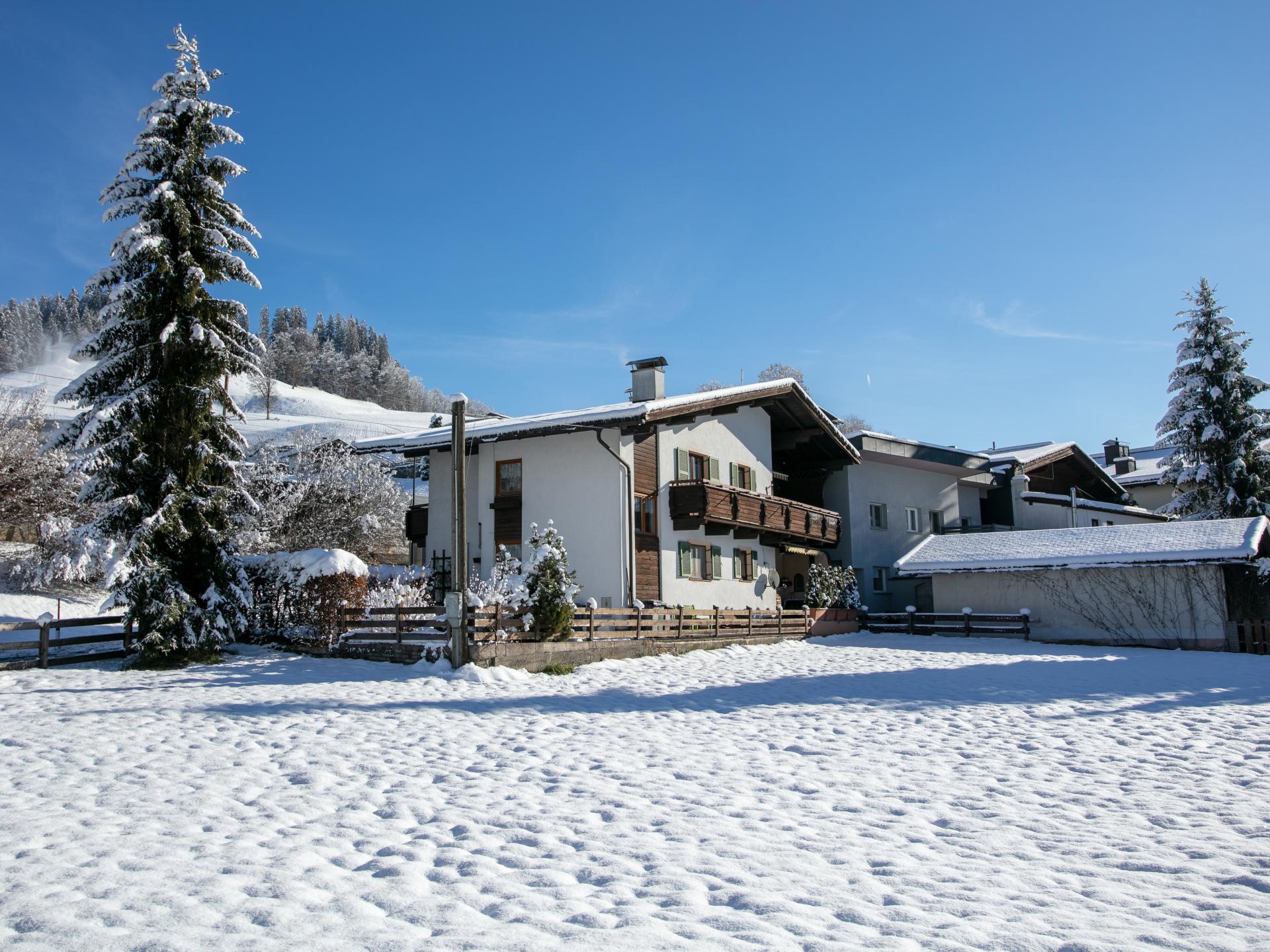 Aan de piste: Zonnig appartement in centrum Hopfgarten im Brixental - foto 35
