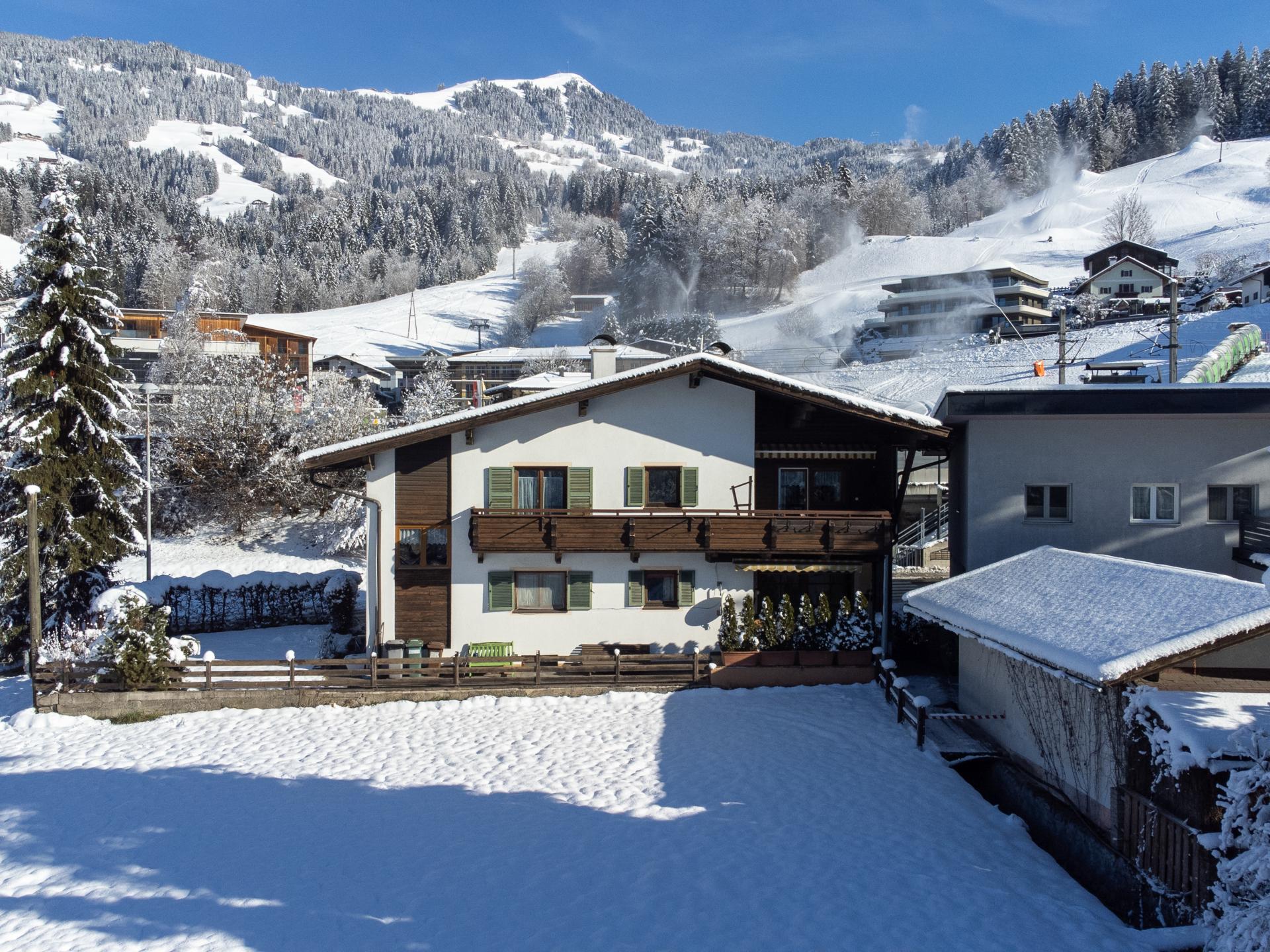 Aan de piste: Zonnig appartement in centrum Hopfgarten im Brixental - foto 37