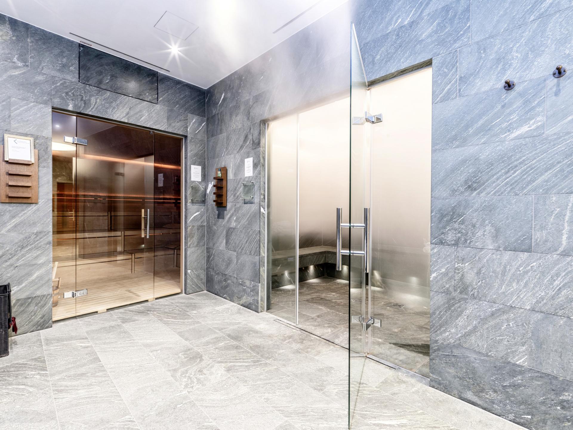 Exclusief chalet aan de Streif in Kitzbühel met 4 suites & Country Club toegang - foto 37