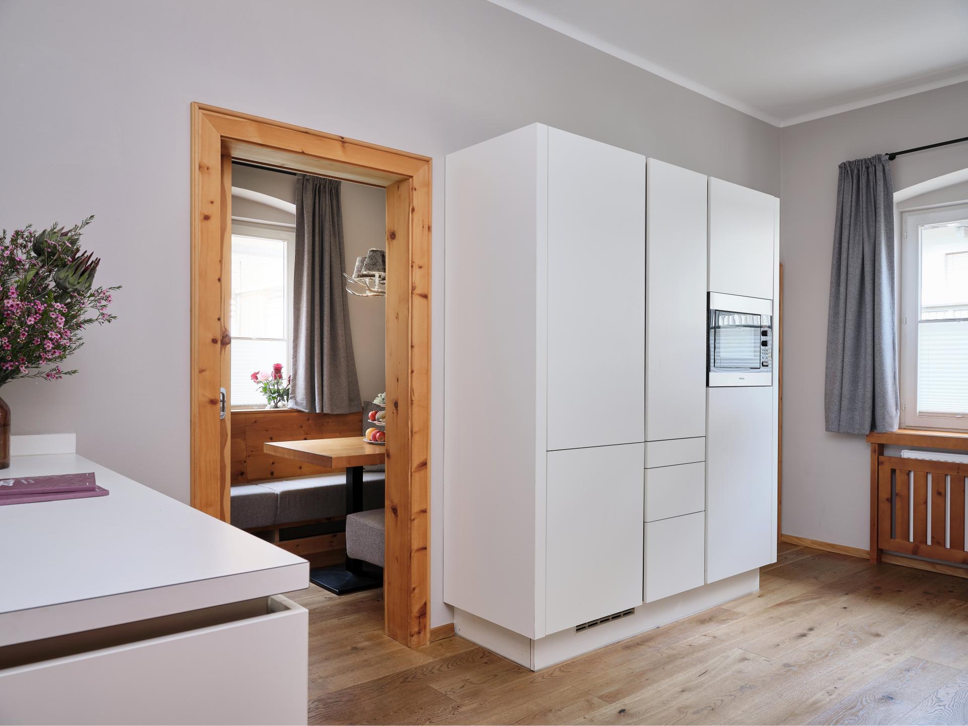 Exclusief chalet aan de Streif in Kitzbühel met 4 suites & Country Club toegang - foto 15