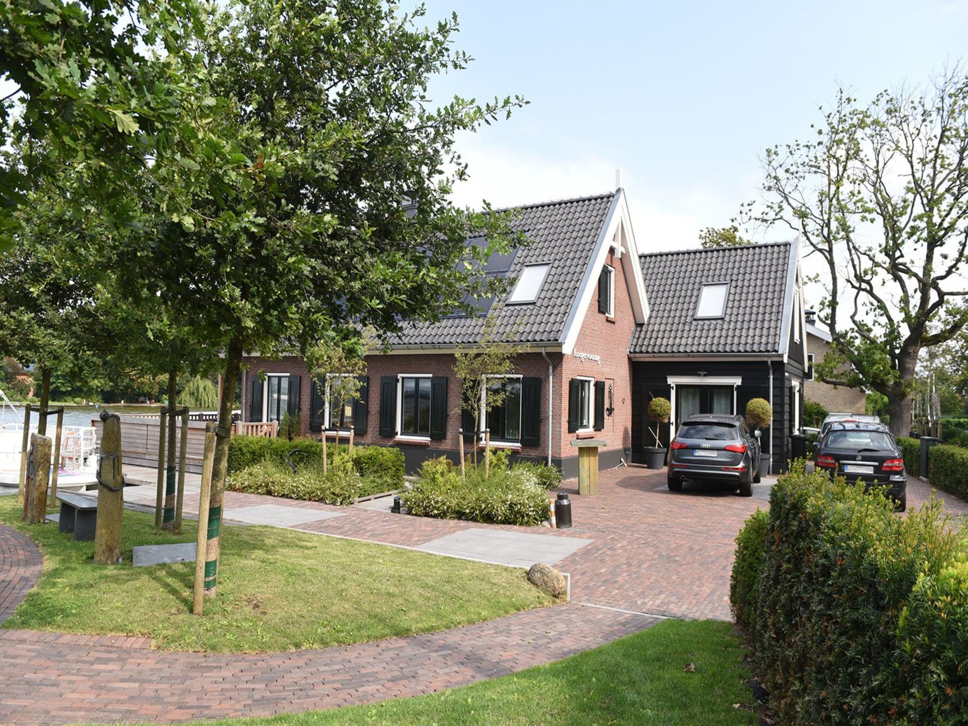 Luxe vakantiehuis aan het water met eigen ligplaats op de Kaag - foto 45