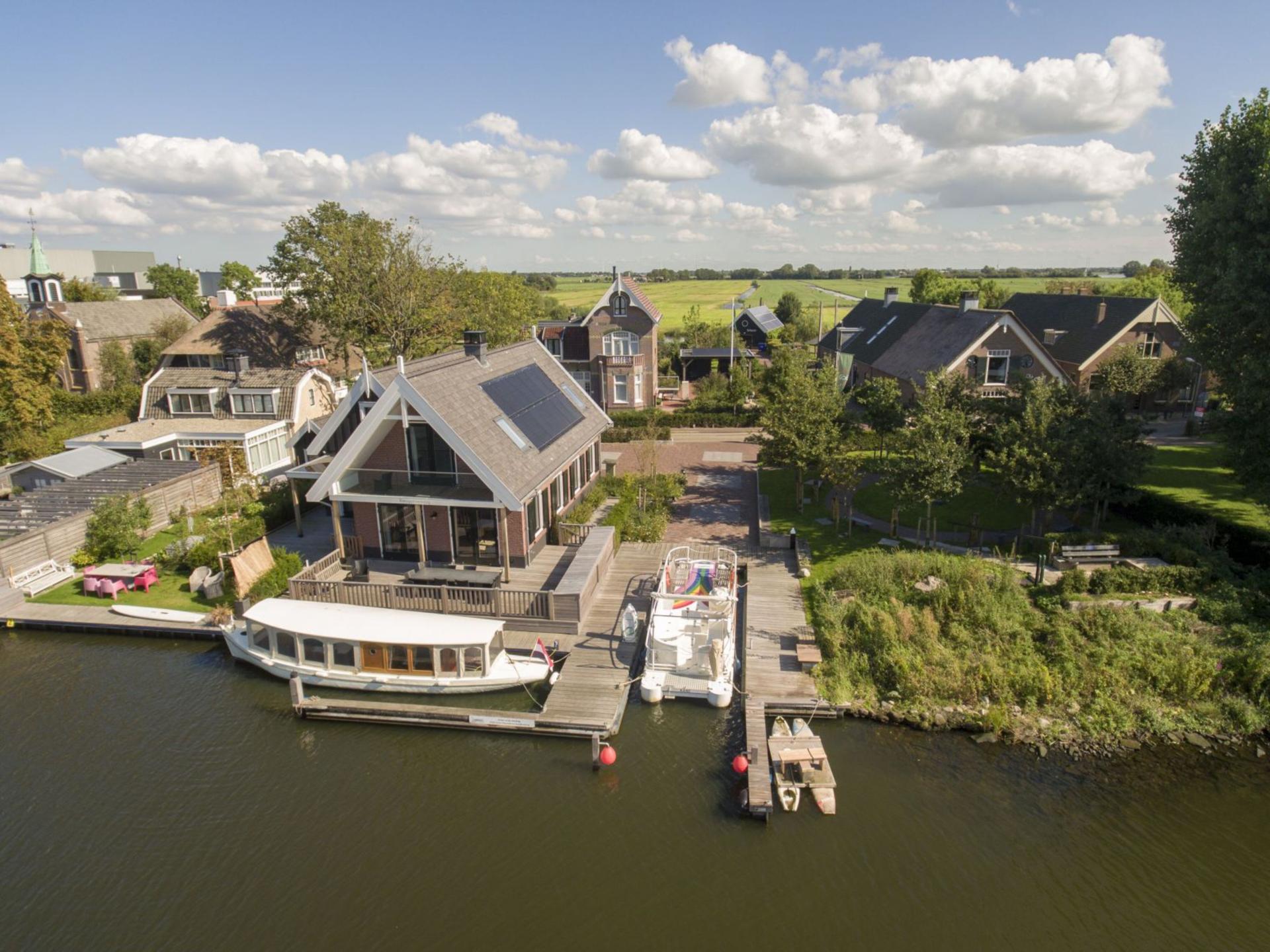 Luxe vakantiehuis aan het water met eigen ligplaats op de Kaag - foto 57