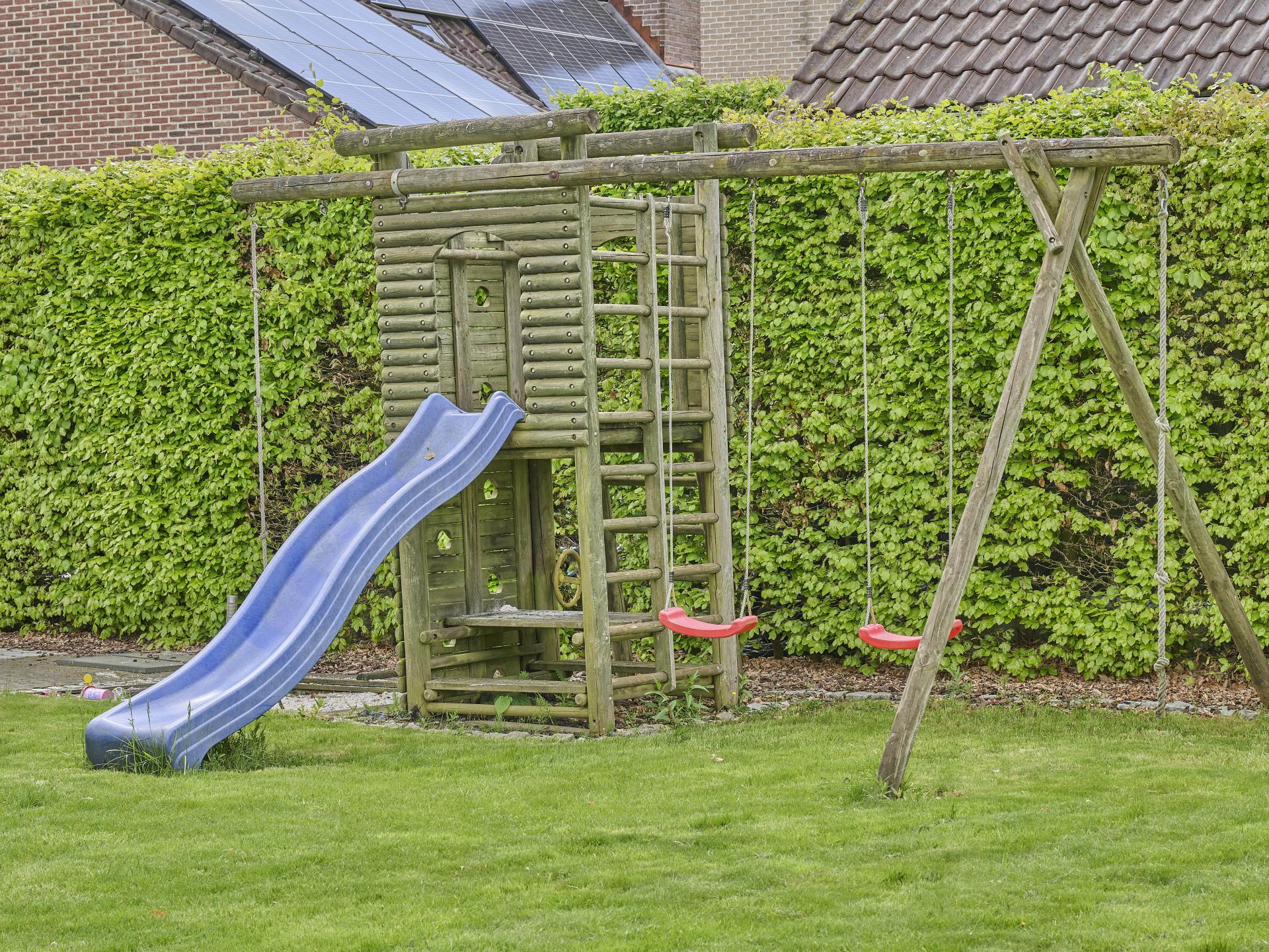 8-persoons vrijstaand vakantiehuis in het centrum van Heers - foto 66