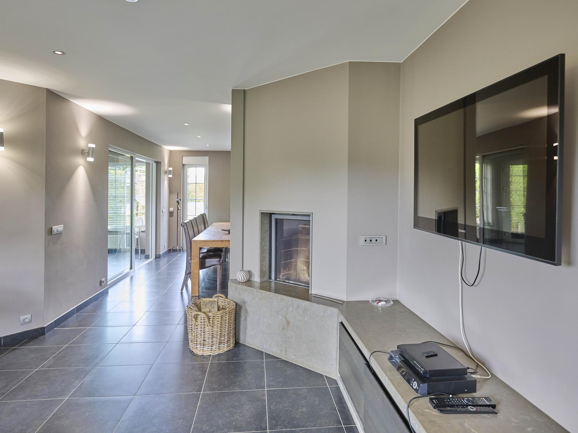 8-persoons vrijstaand vakantiehuis in het centrum van Heers - foto 4