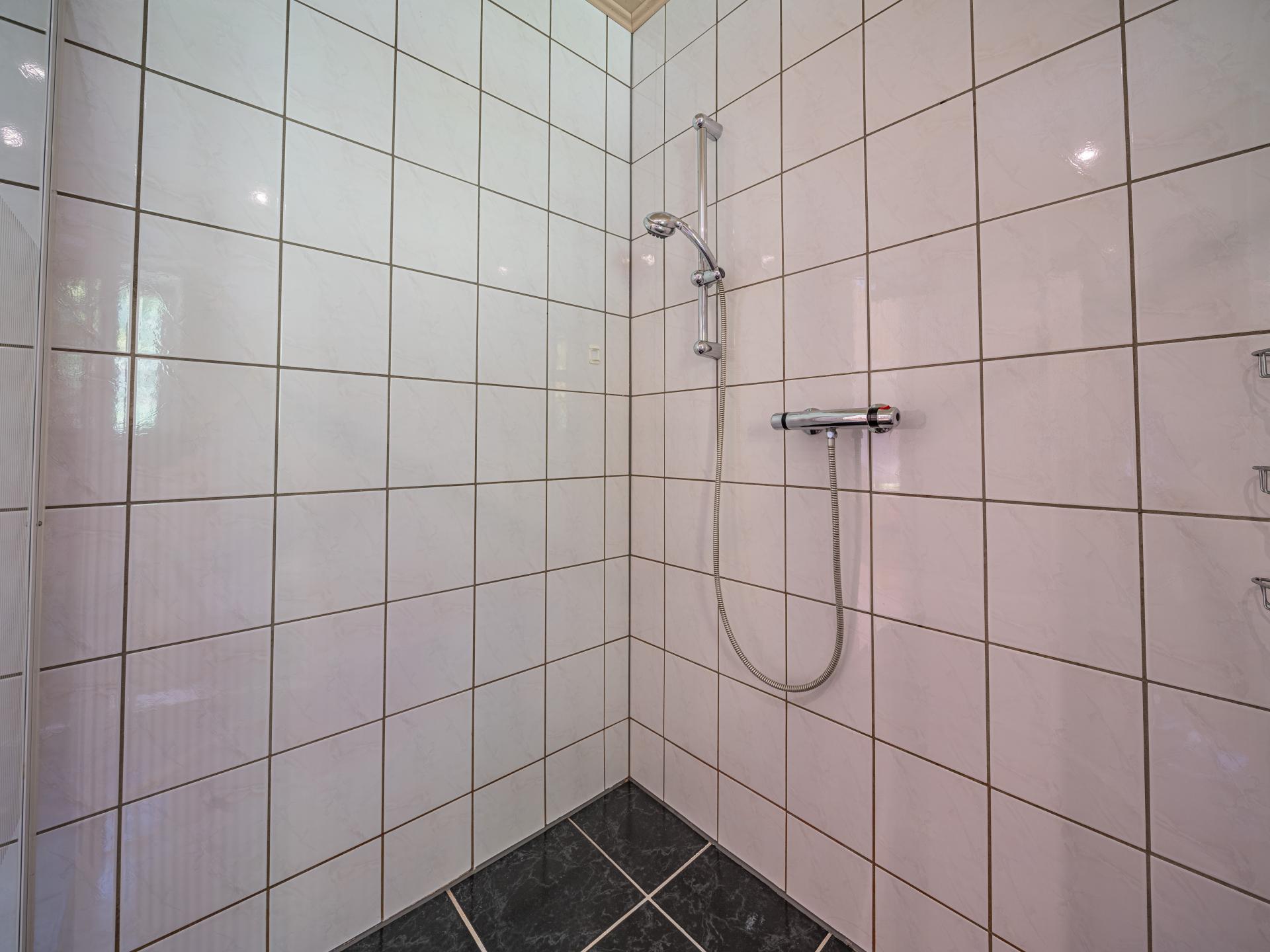 Centraal gelegen appartement aan de piste in Brixen im Thale · 3 pers. - foto 12