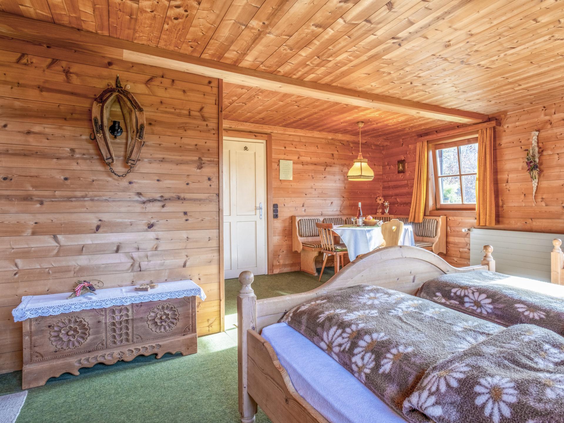Idyllisch boerderijappartement aan de bosrand in Brixen im Thale - foto 16