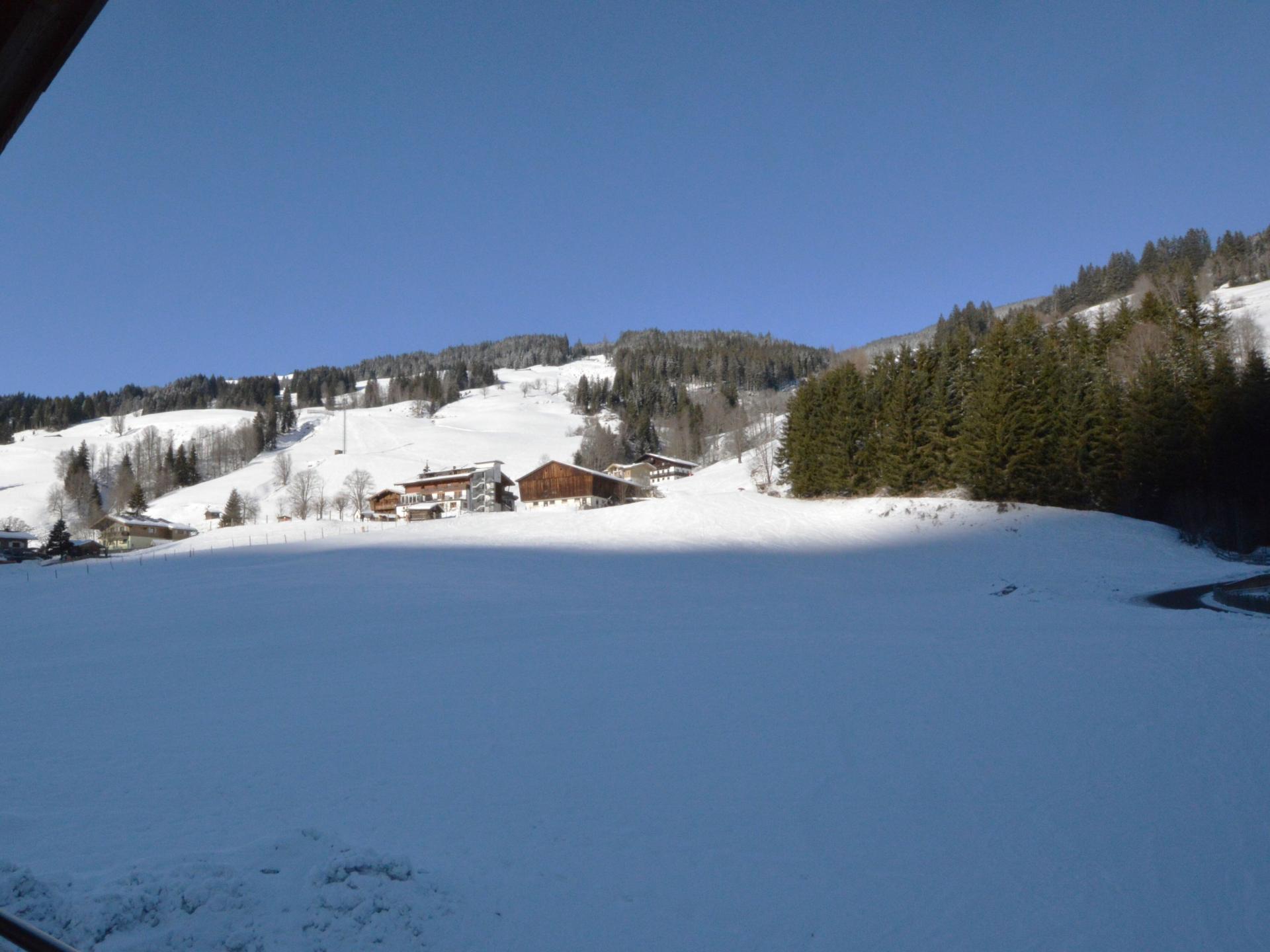 Penthouse met sauna aan de piste in Saalbach – 11 personen - foto 57