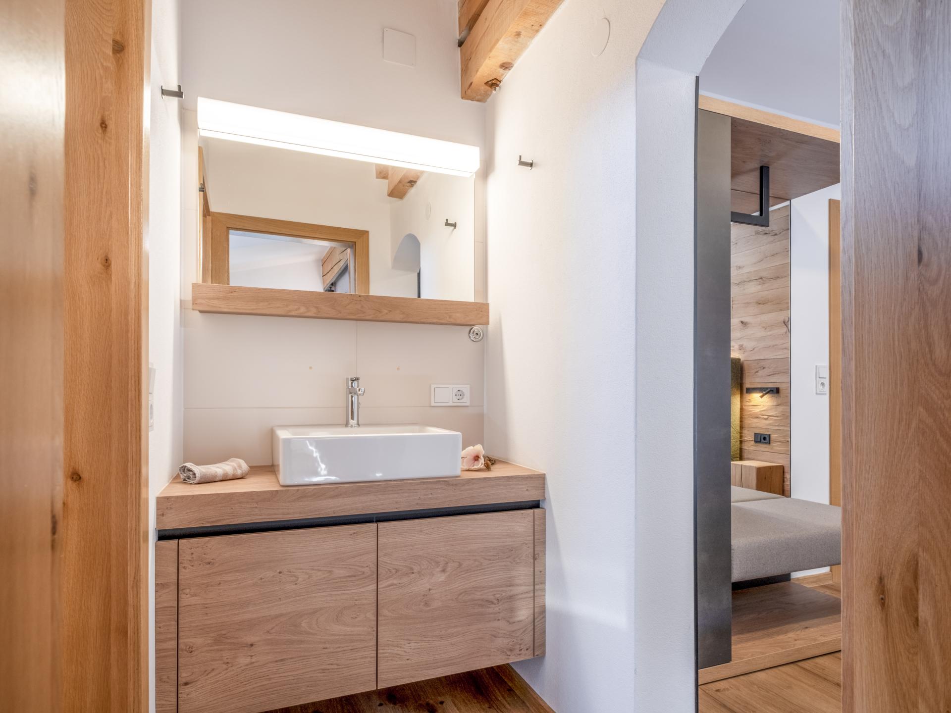 Penthouse met sauna aan de piste in Saalbach – 11 personen - foto 33