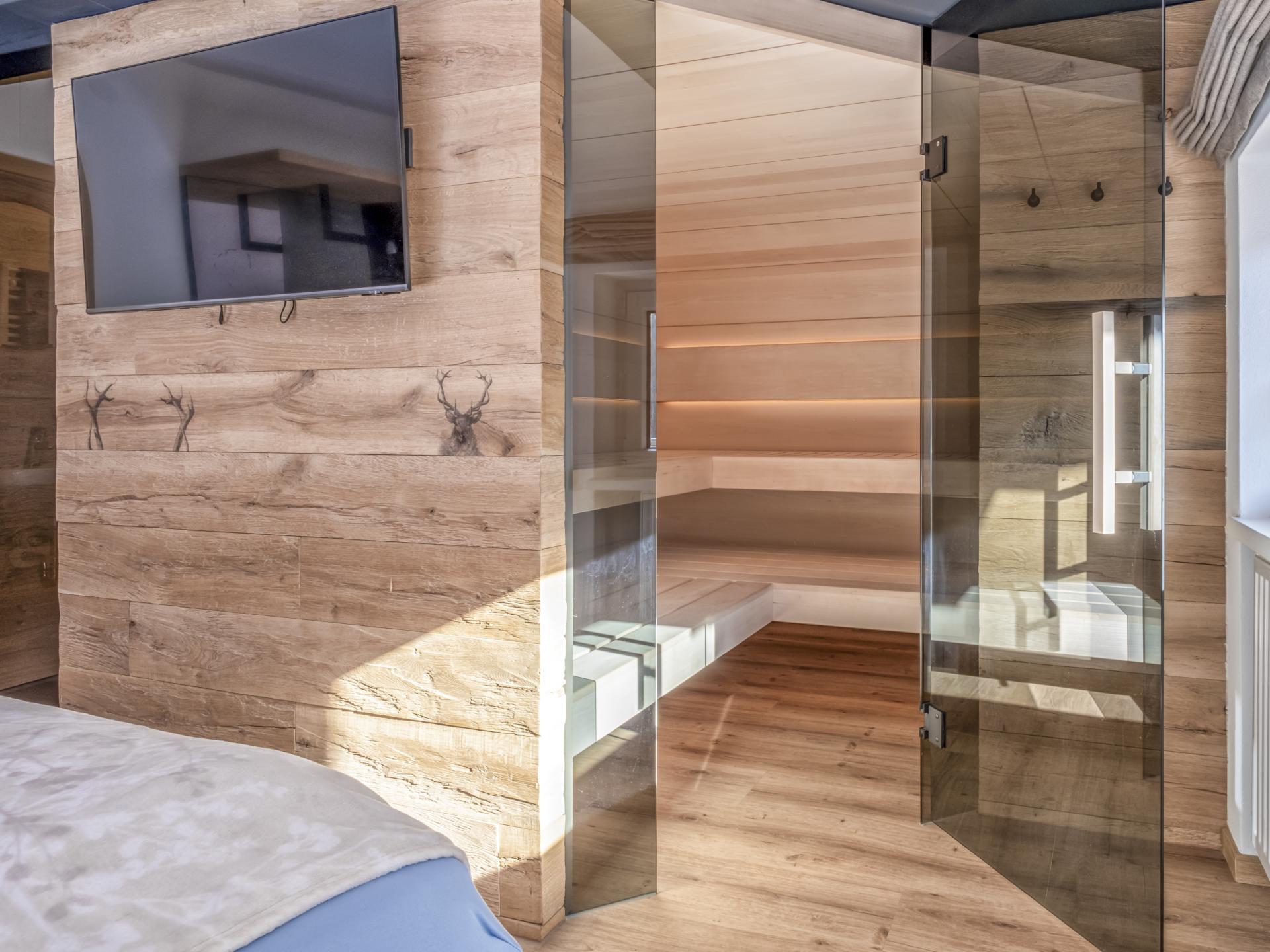Penthouse met sauna aan de piste in Saalbach – 11 personen - foto 9