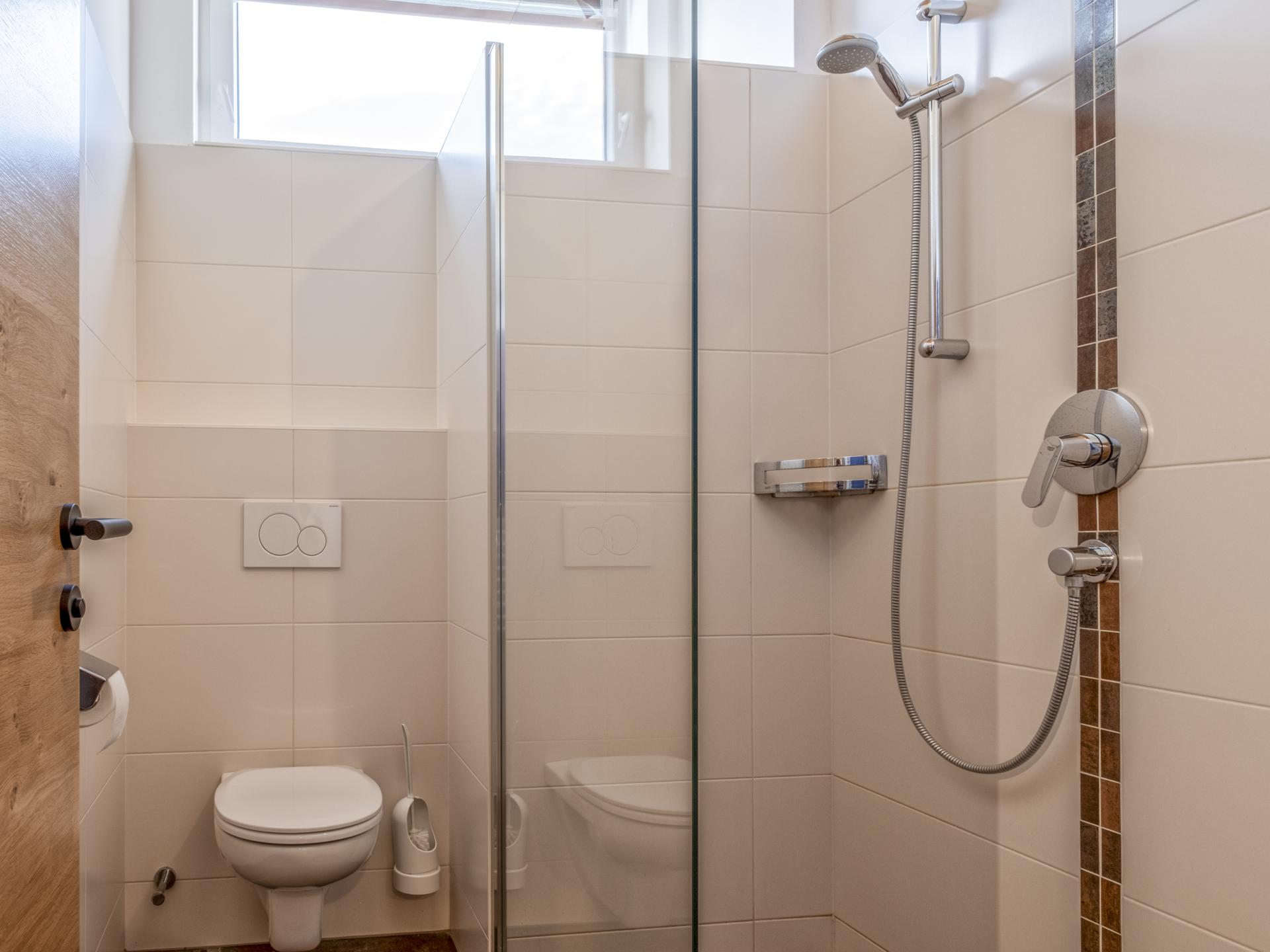 Penthouse met sauna aan de piste in Saalbach – 11 personen - foto 14