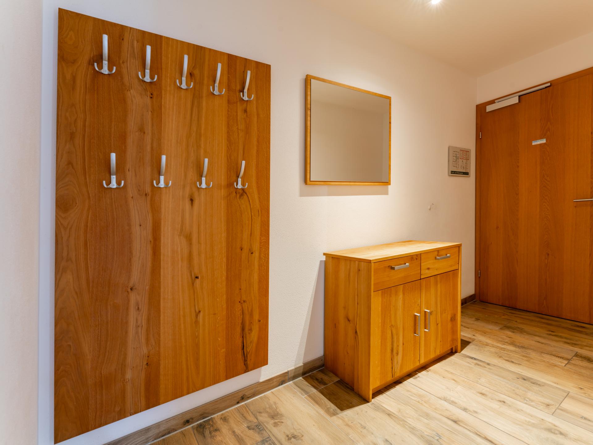 Aan de piste: Modern appartement in het centrum van Piesendorf - foto 12