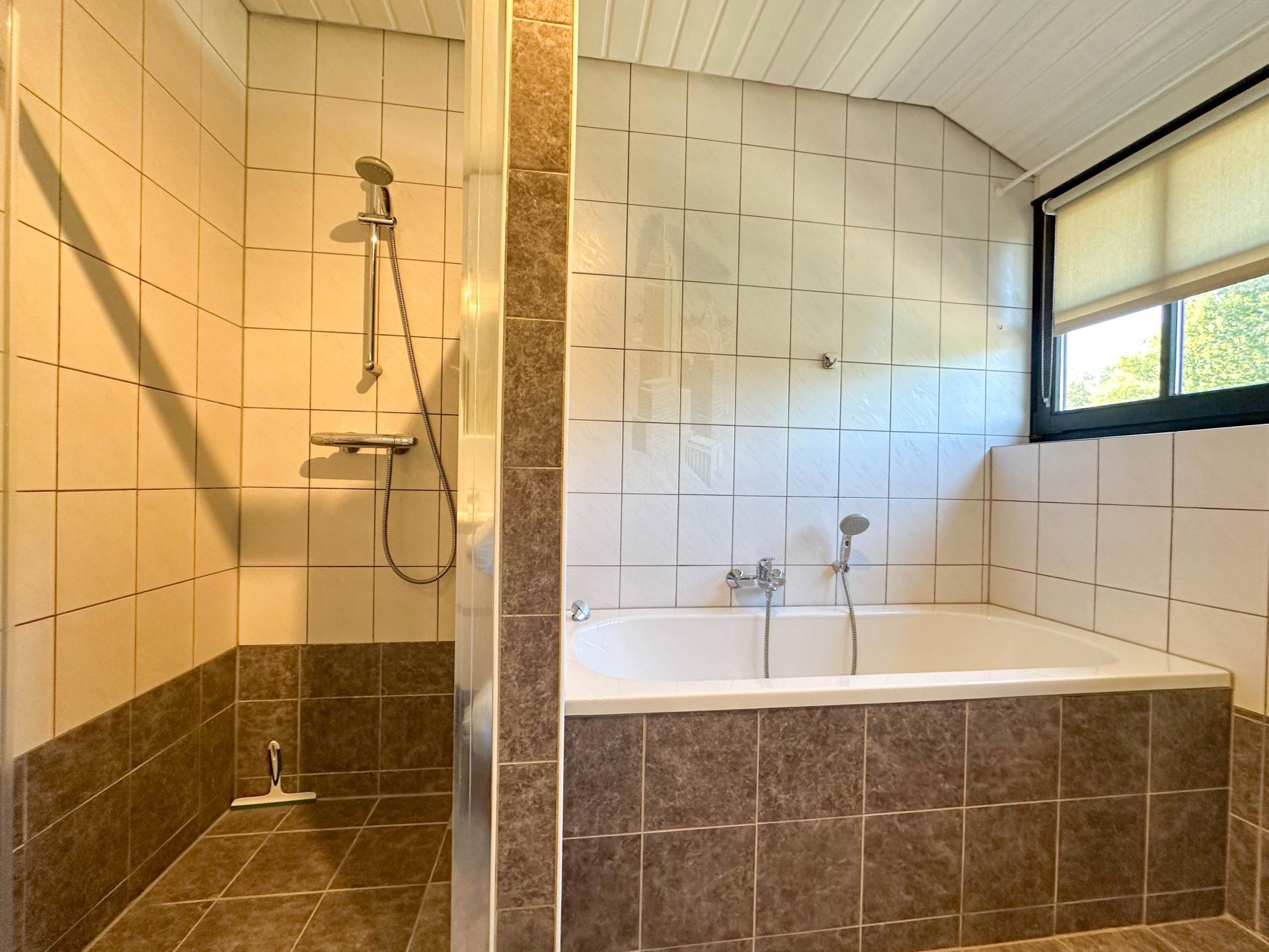 Vrijstaand vakantiehuis met houtkachel, 1,6 km van zee in Bruinisse - foto 25