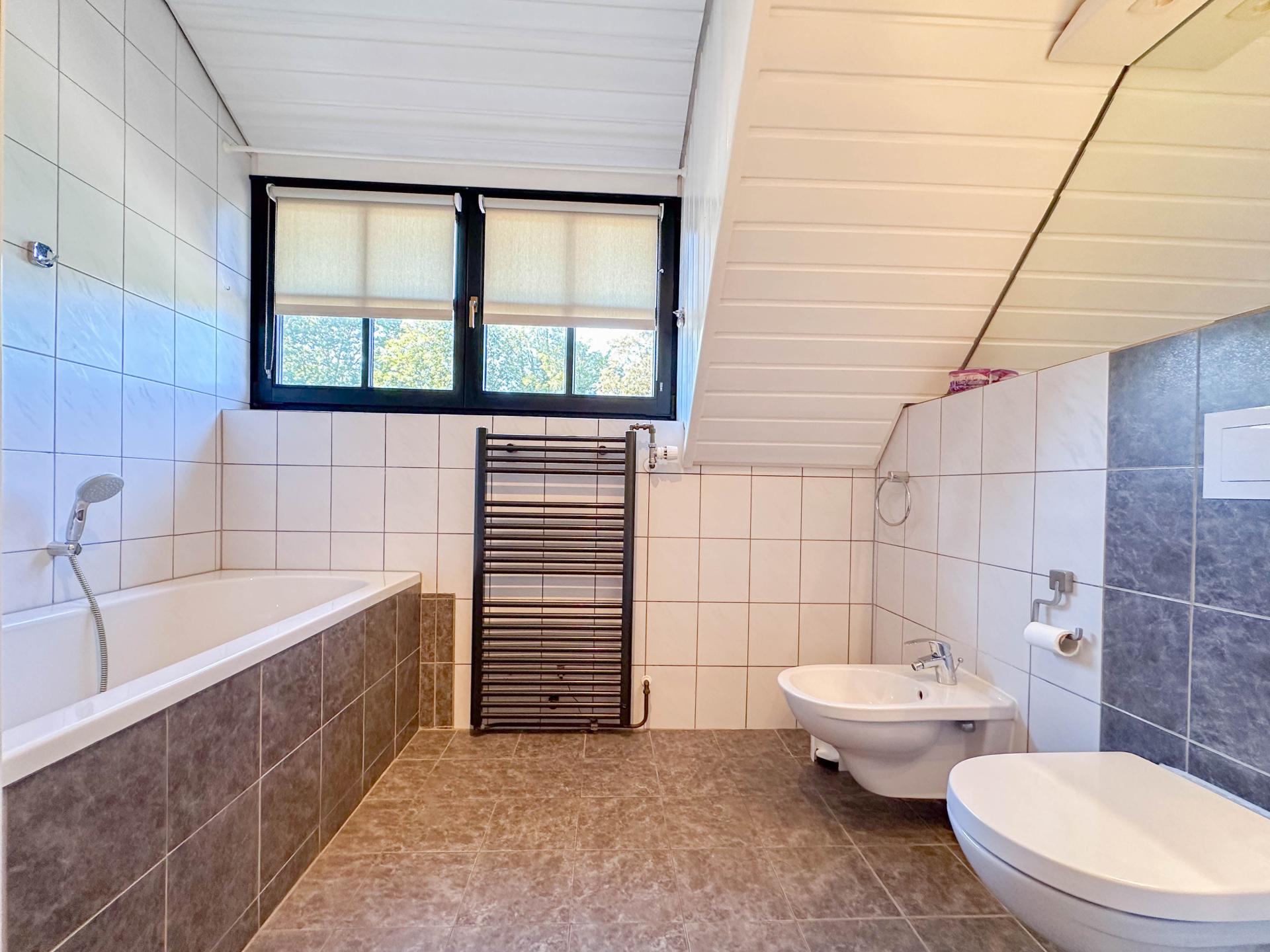 Vrijstaand vakantiehuis met houtkachel, 1,6 km van zee in Bruinisse - foto 24