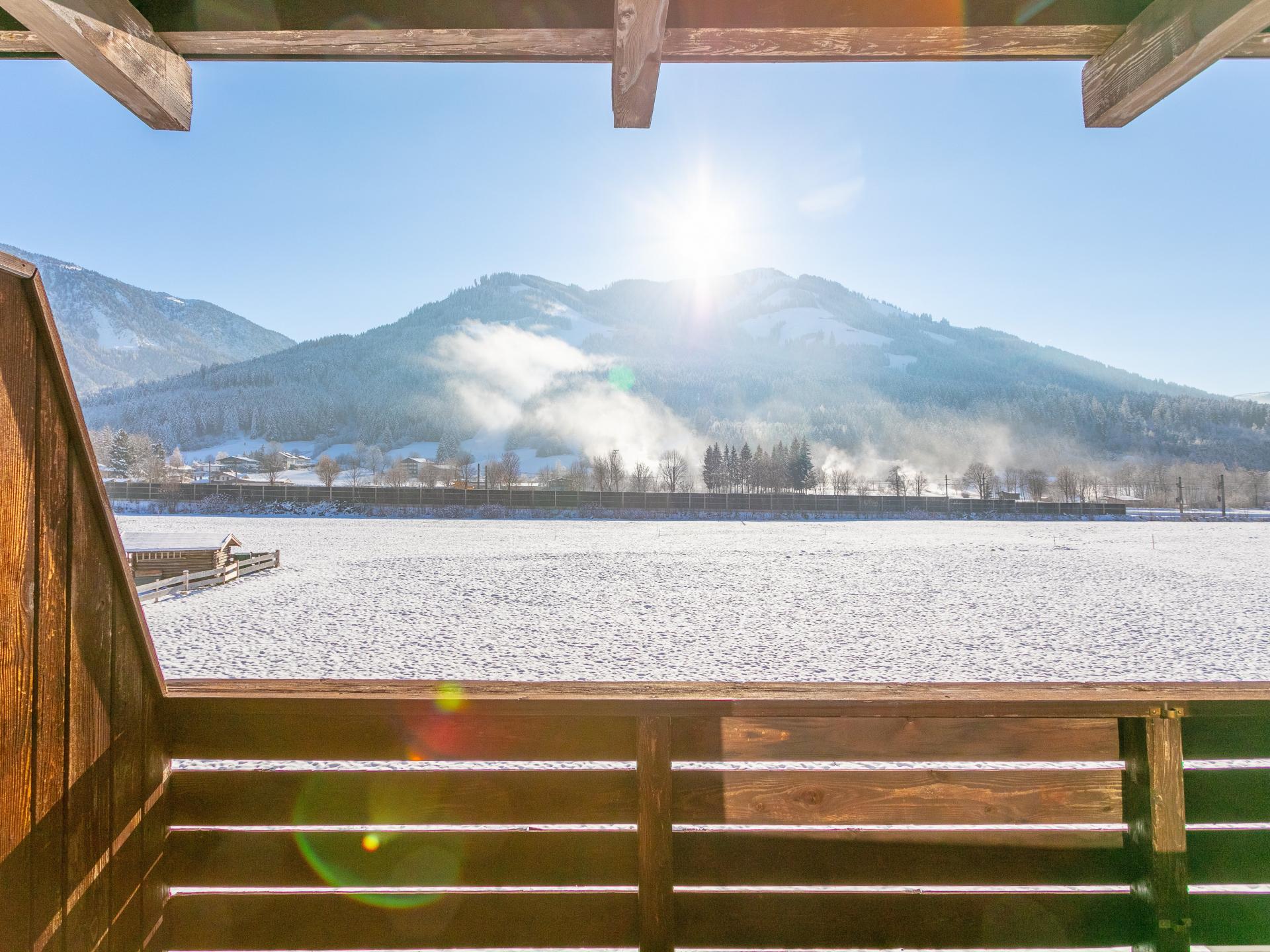 4-persoons modern appartement aan de piste in Brixen im Thale - foto 13